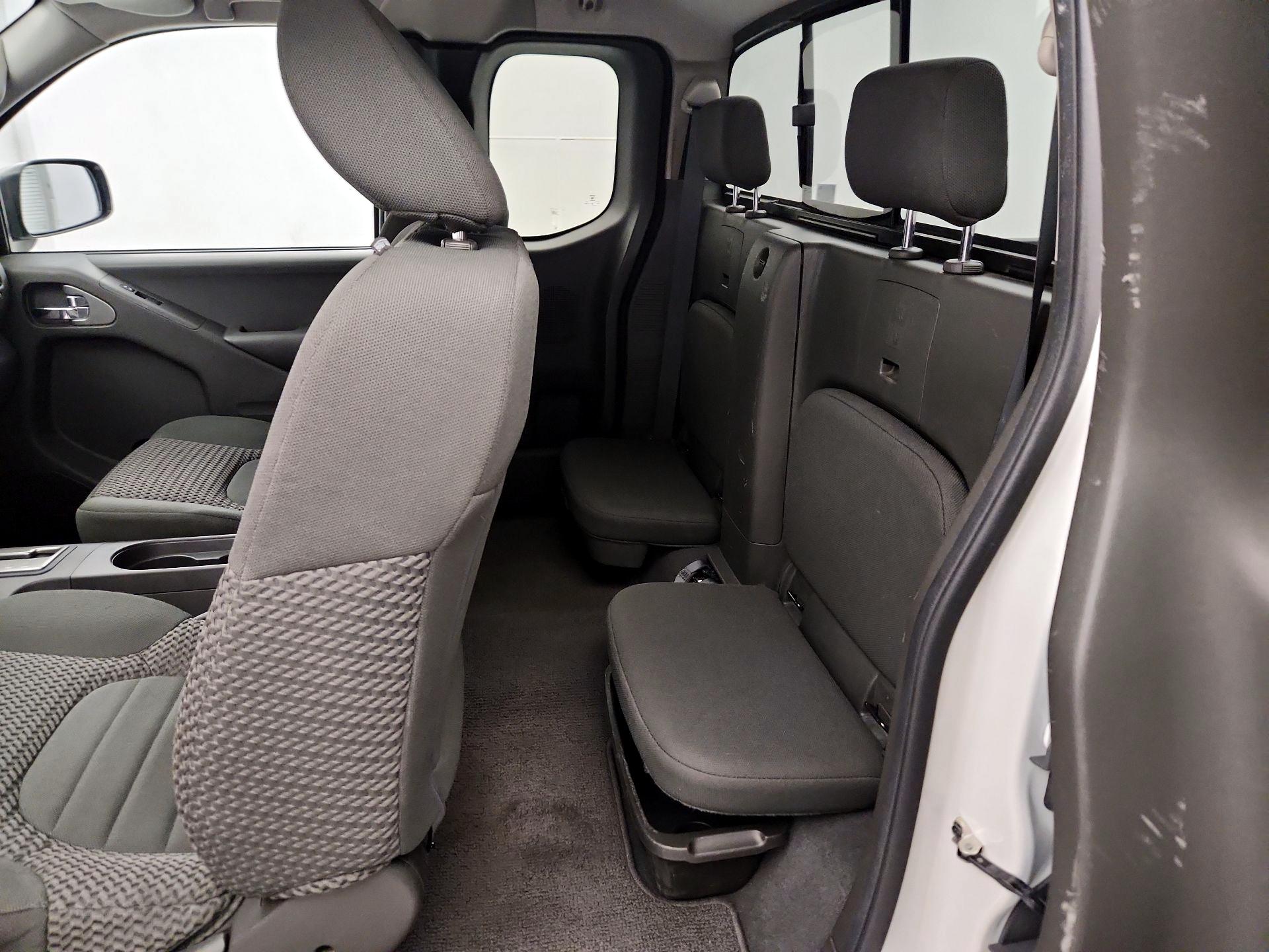 Thumbnail: 2019 Nissan Frontier - 19
