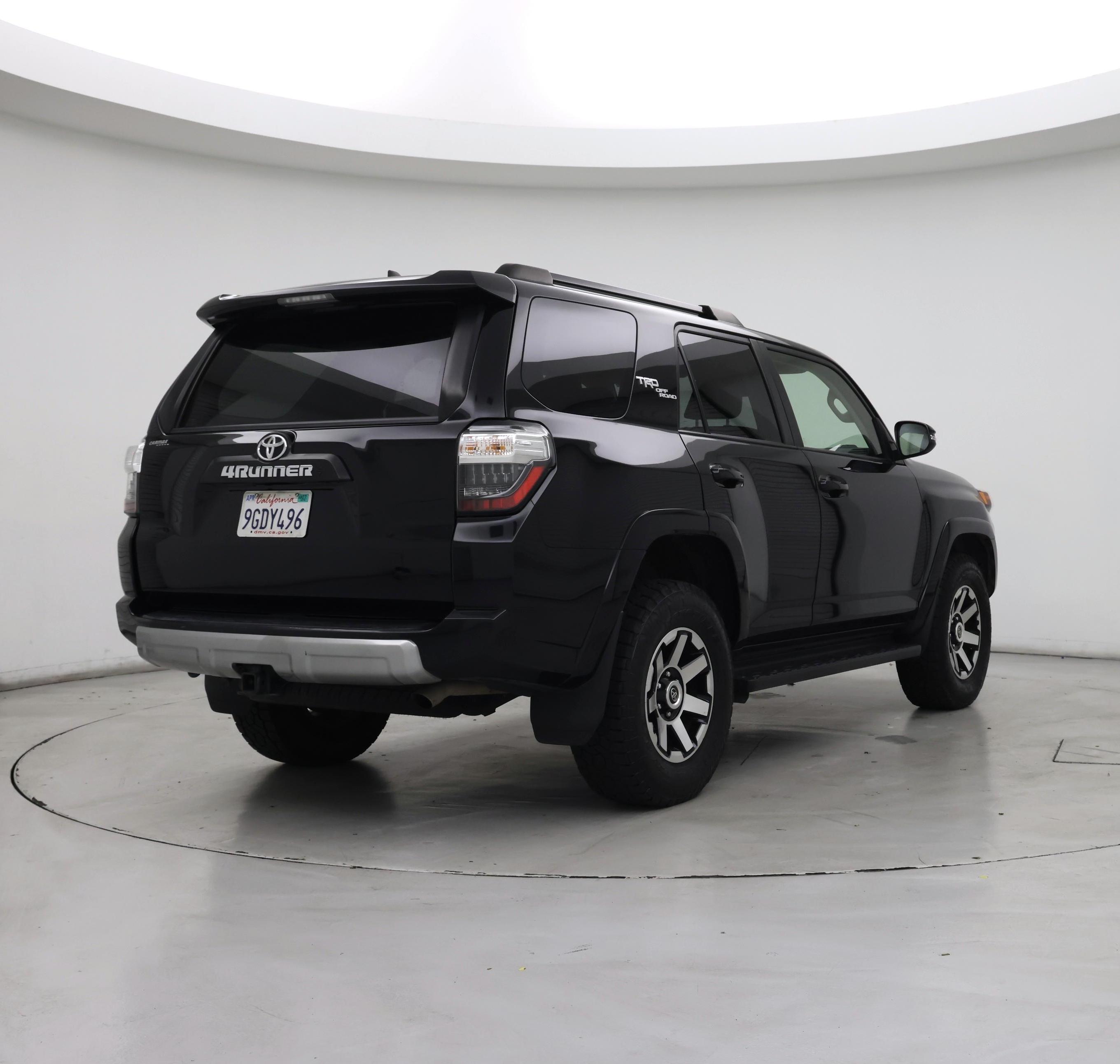 Thumbnail: 2023 Toyota 4Runner - 8