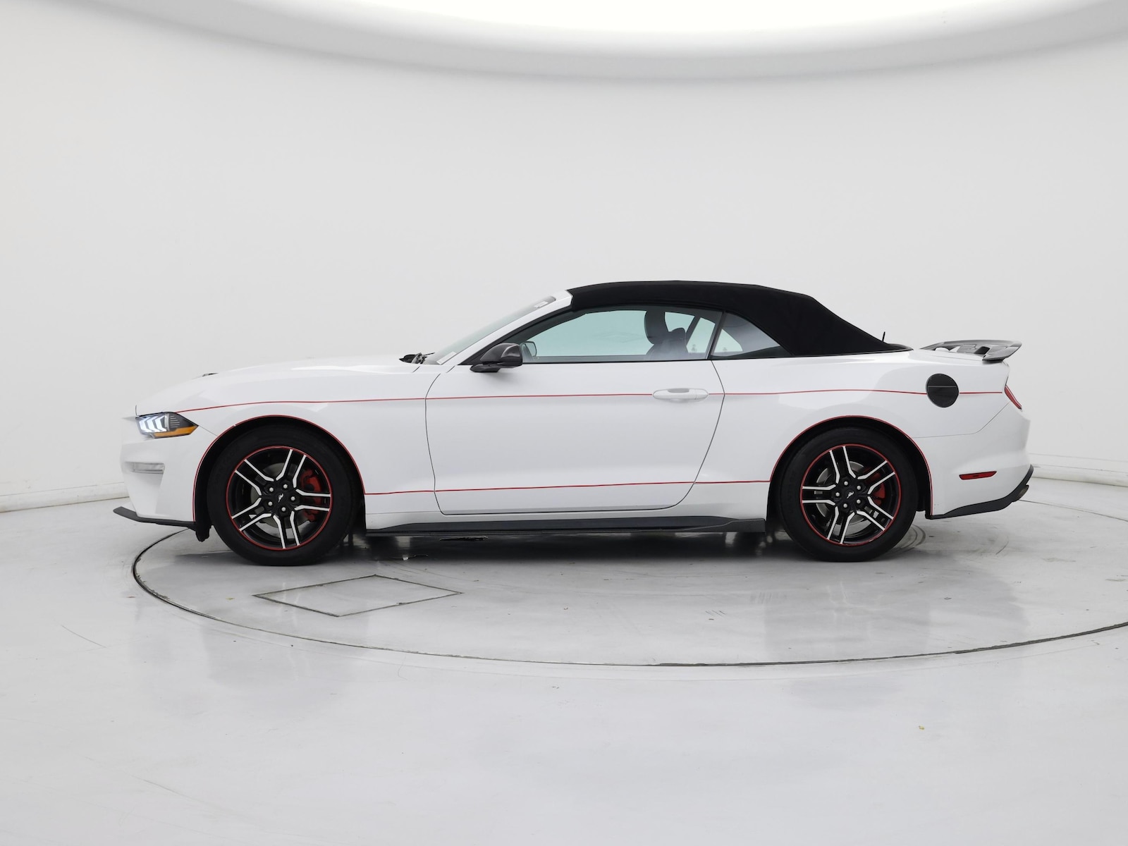 2022 Ford Mustang EcoBoost Premium - Photo 4