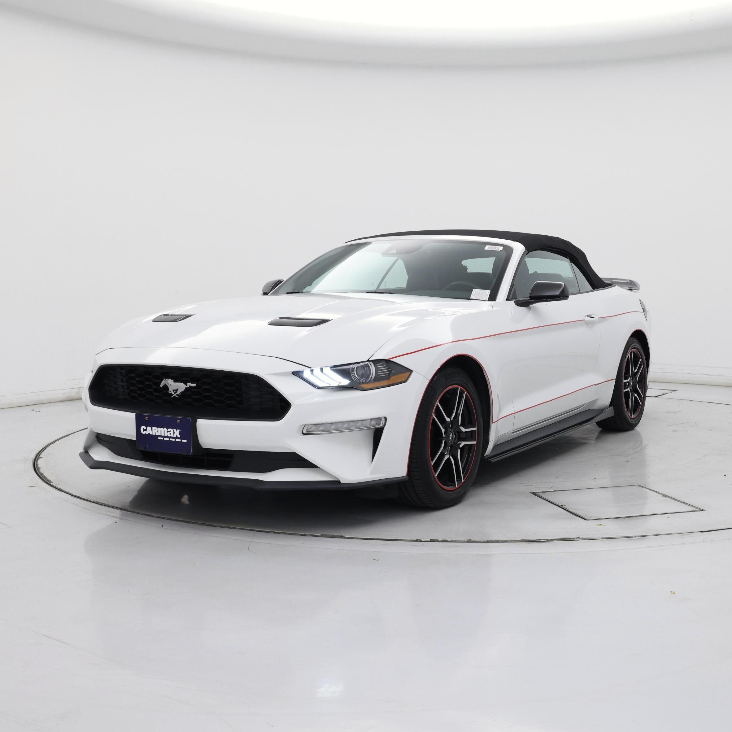 Thumbnail: 2022 Ford Mustang - 4