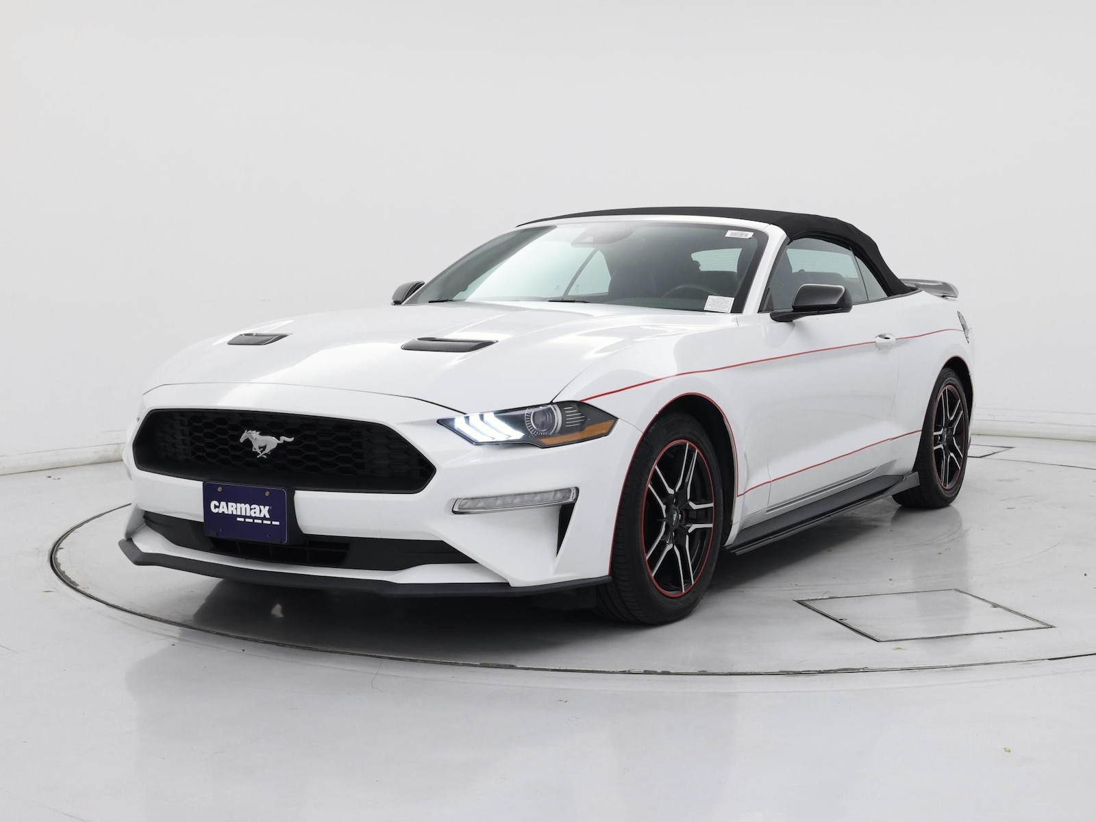 2022 Ford Mustang EcoBoost Premium - Photo 5