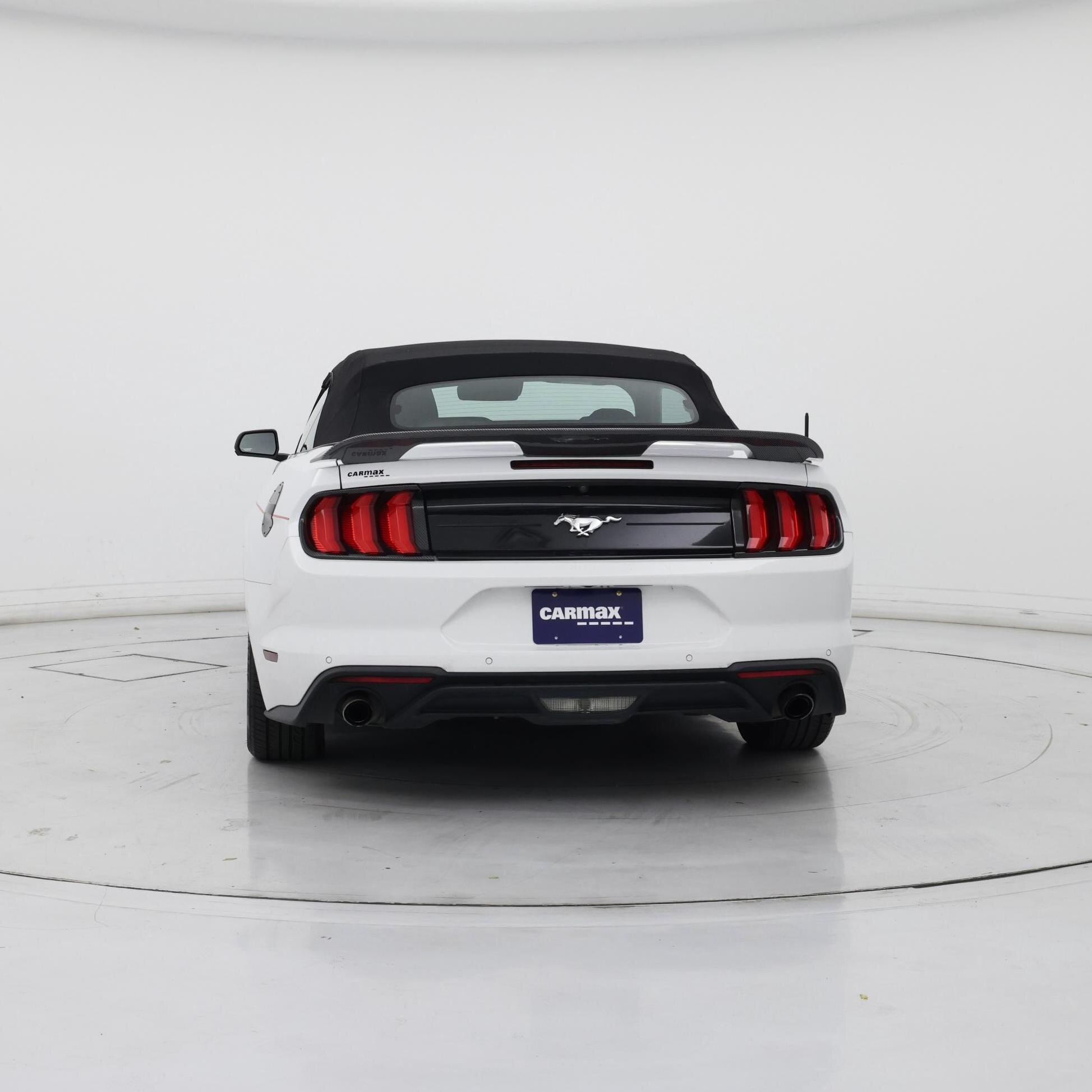 Thumbnail: 2022 Ford Mustang - 6