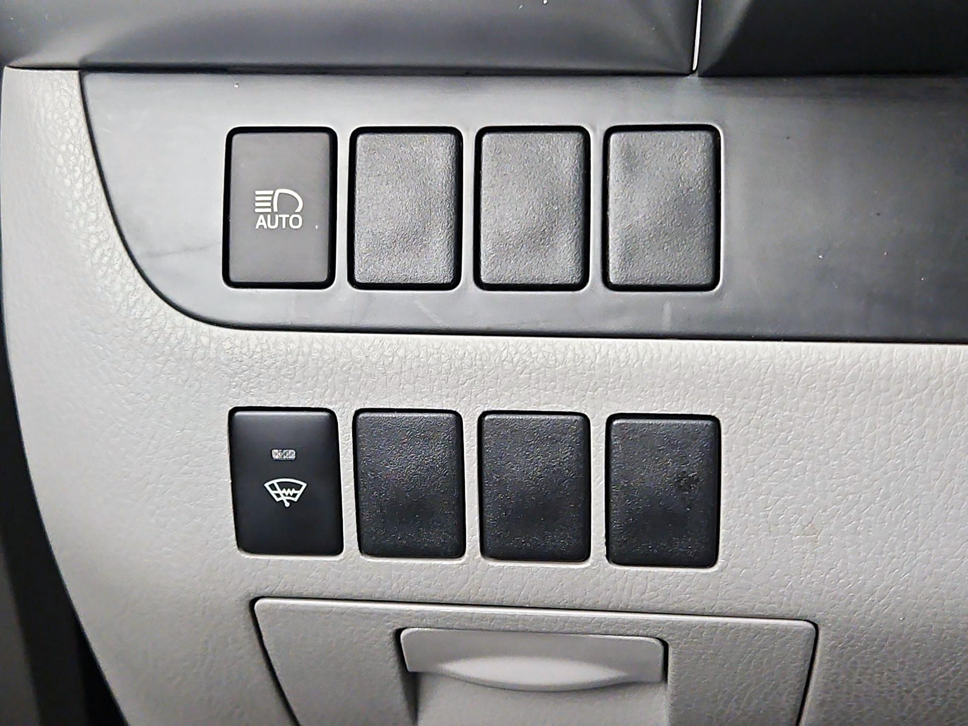 Thumbnail: 2019 Toyota Highlander - 13