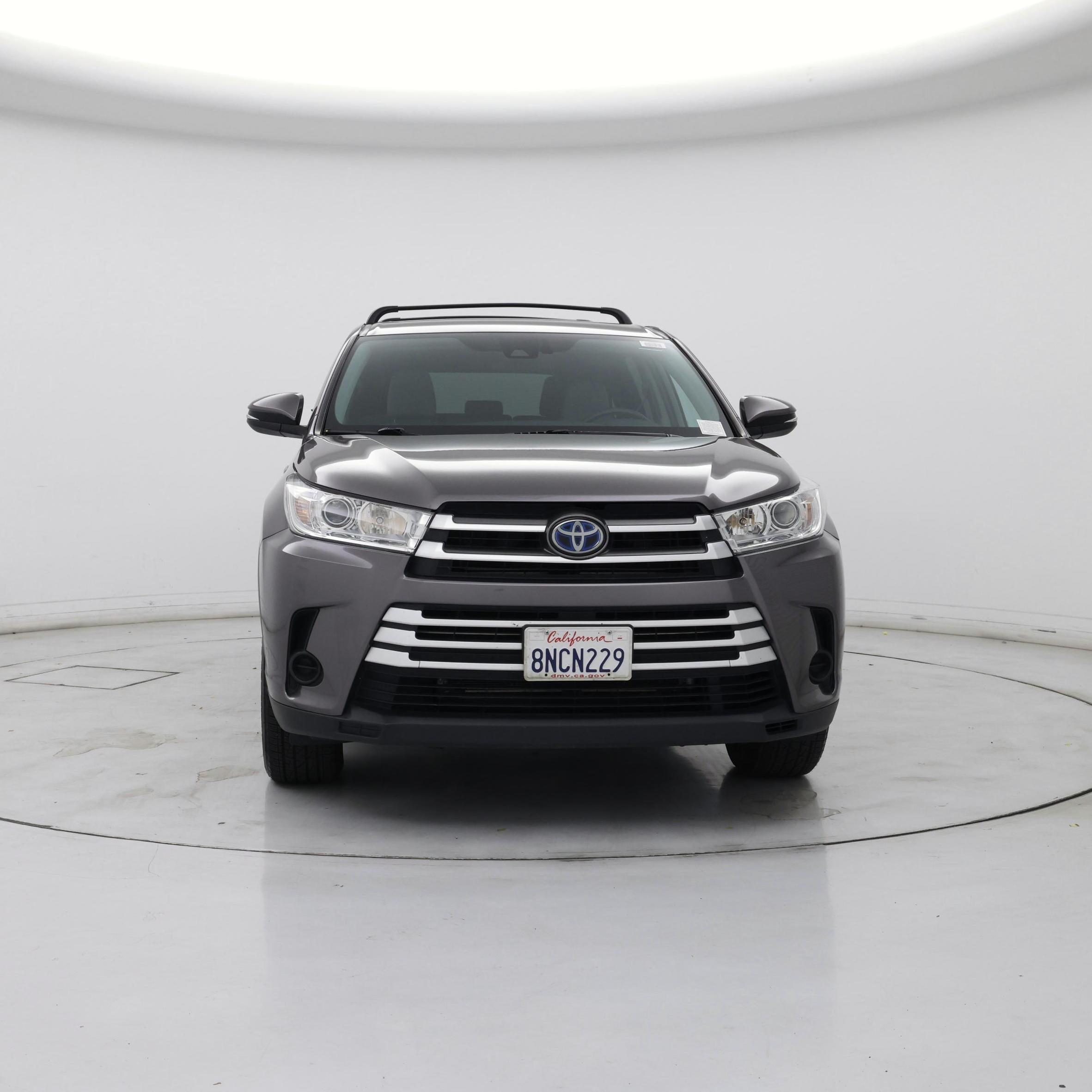 Thumbnail: 2019 Toyota Highlander - 5
