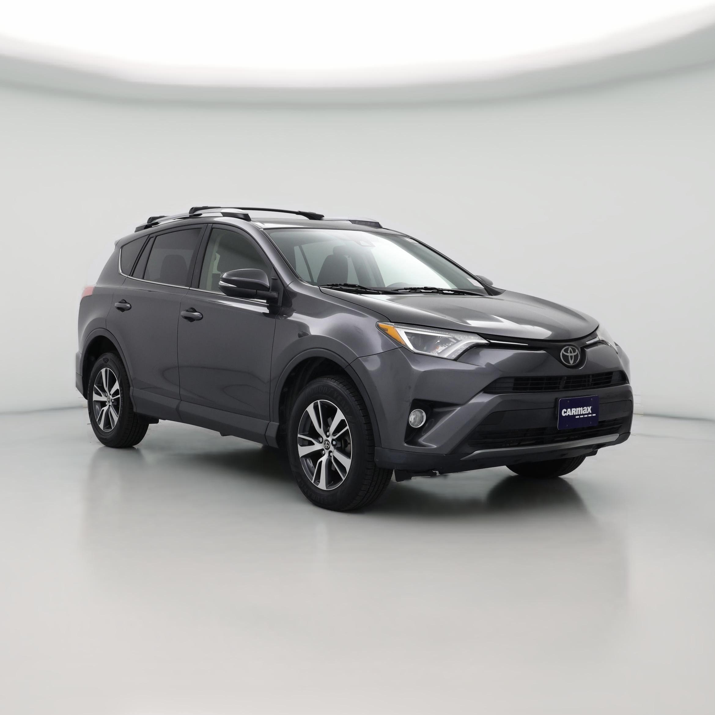 Thumbnail: 2018 Toyota RAV4 - 1