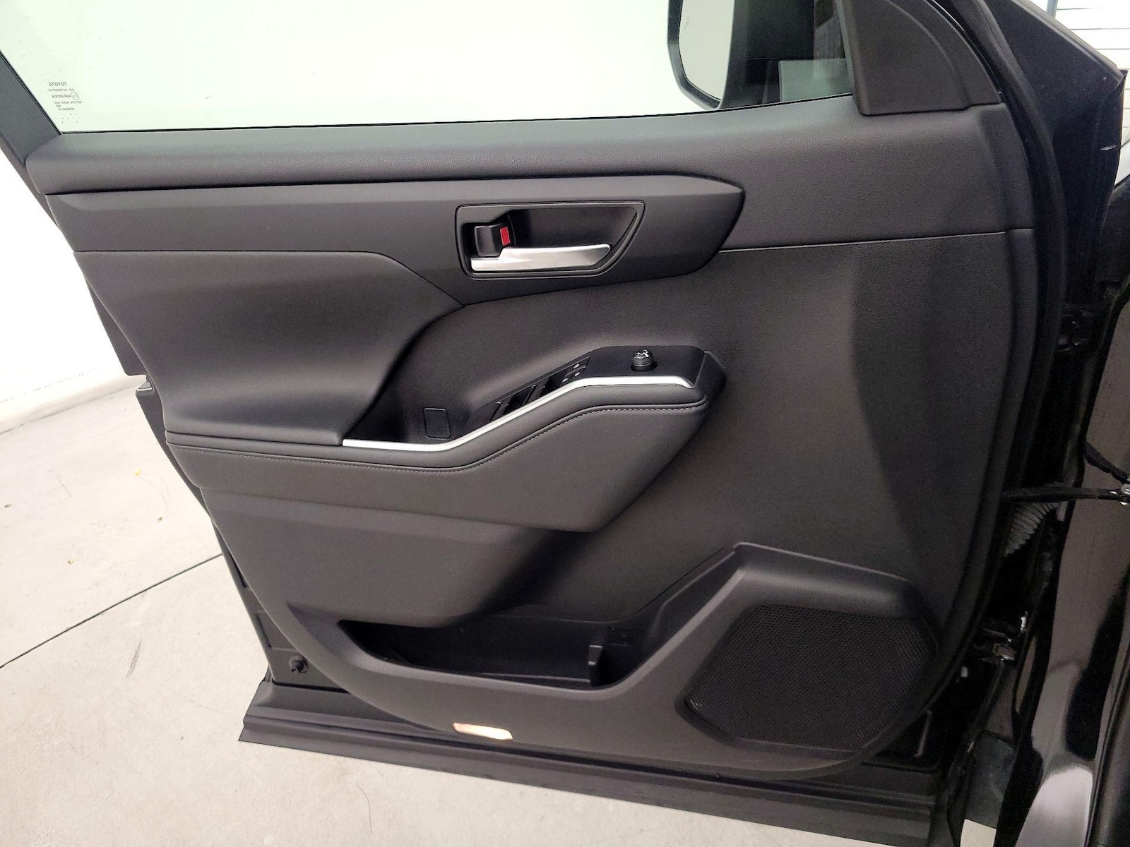 2024 Toyota Highlander XSE - Photo 13