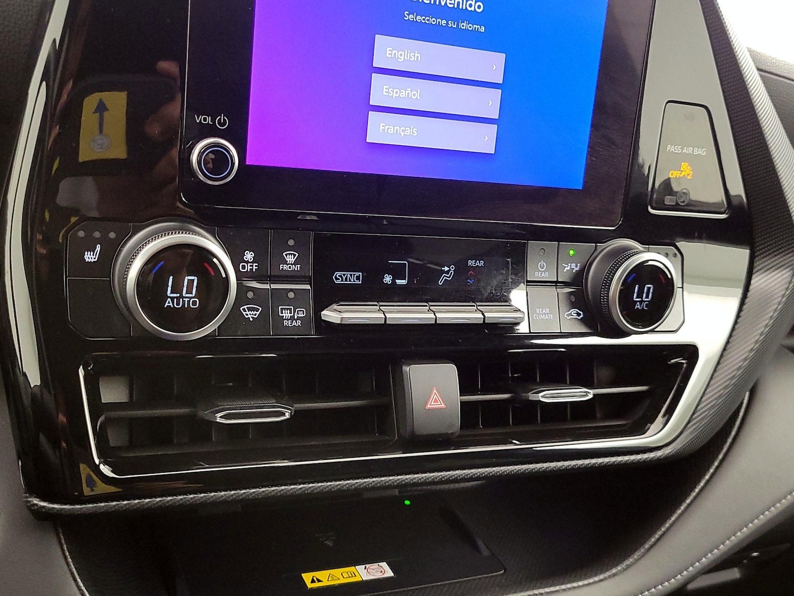 2024 Toyota Highlander XSE - Photo 17