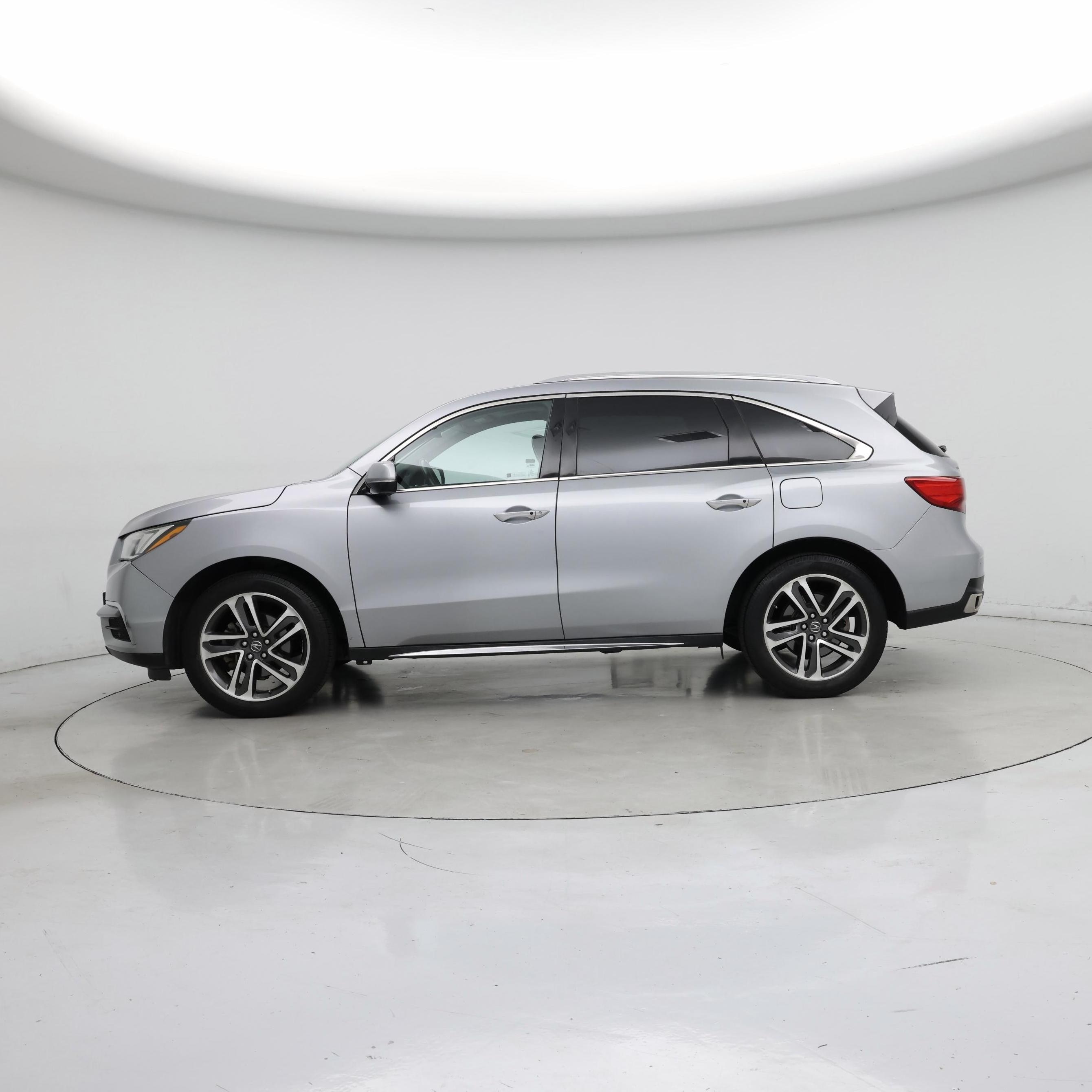 Thumbnail: 2017 Acura MDX - 3