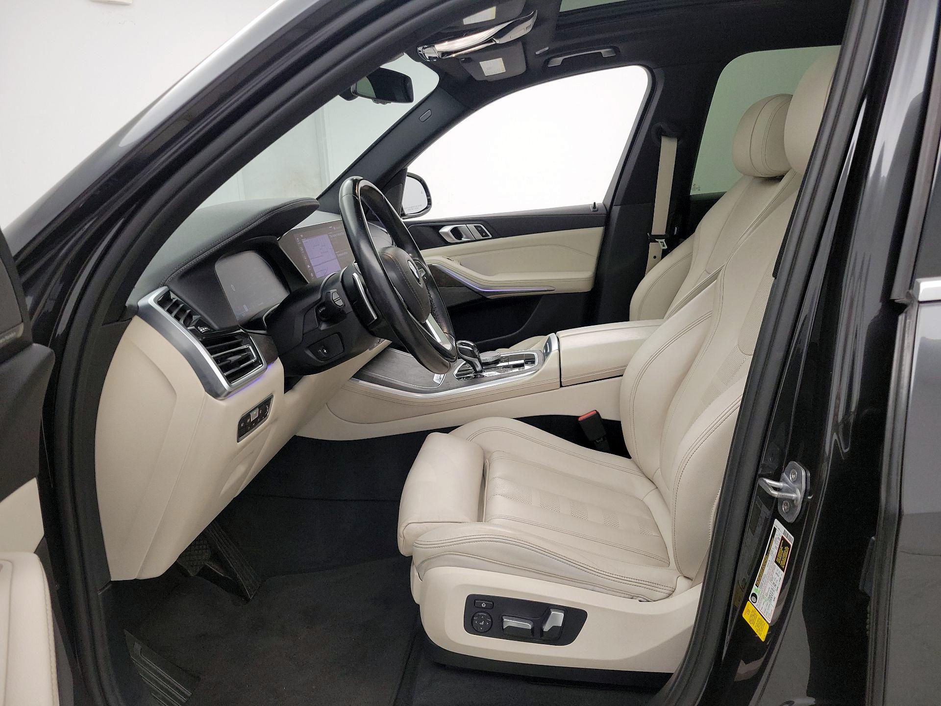 Thumbnail: 2020 BMW X5 - 11