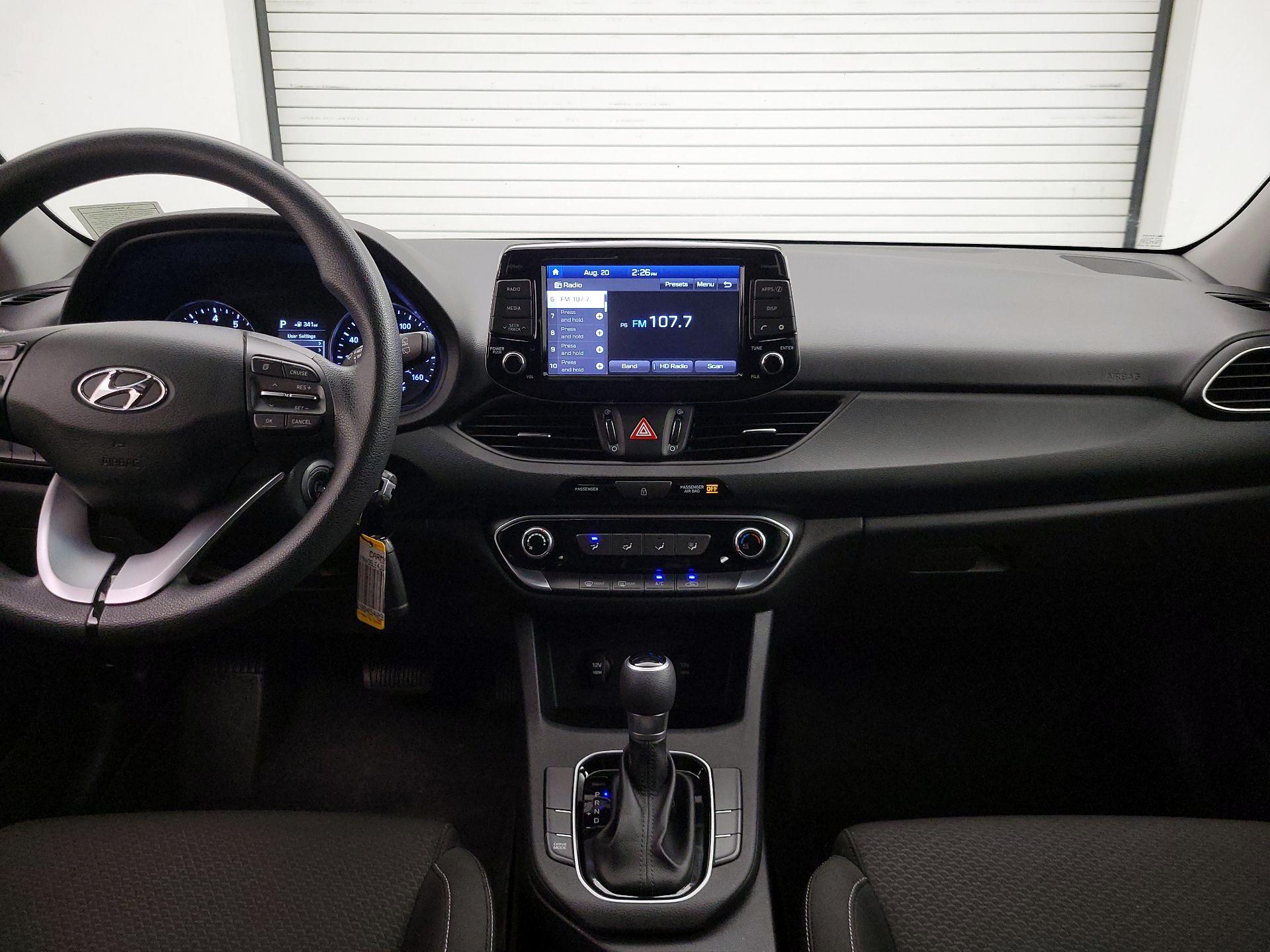 Thumbnail: 2018 Hyundai Elantra - 9