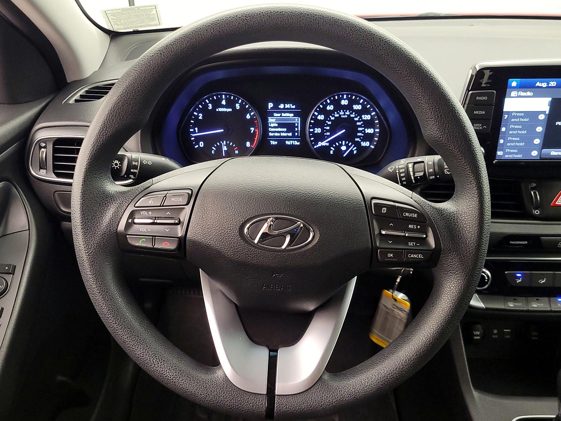 Thumbnail: 2018 Hyundai Elantra - 10