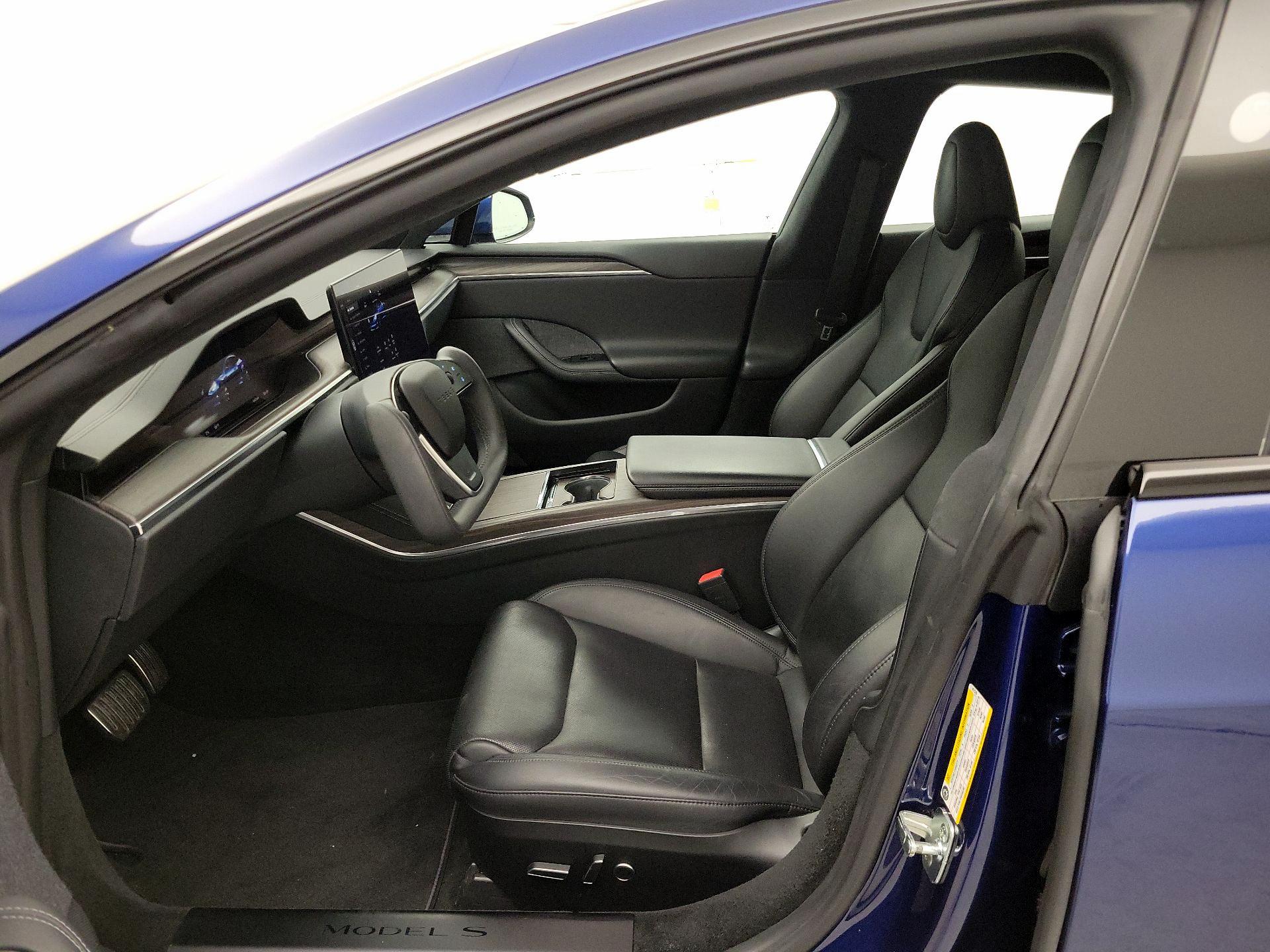 Thumbnail: 2022 Tesla Model S - 11