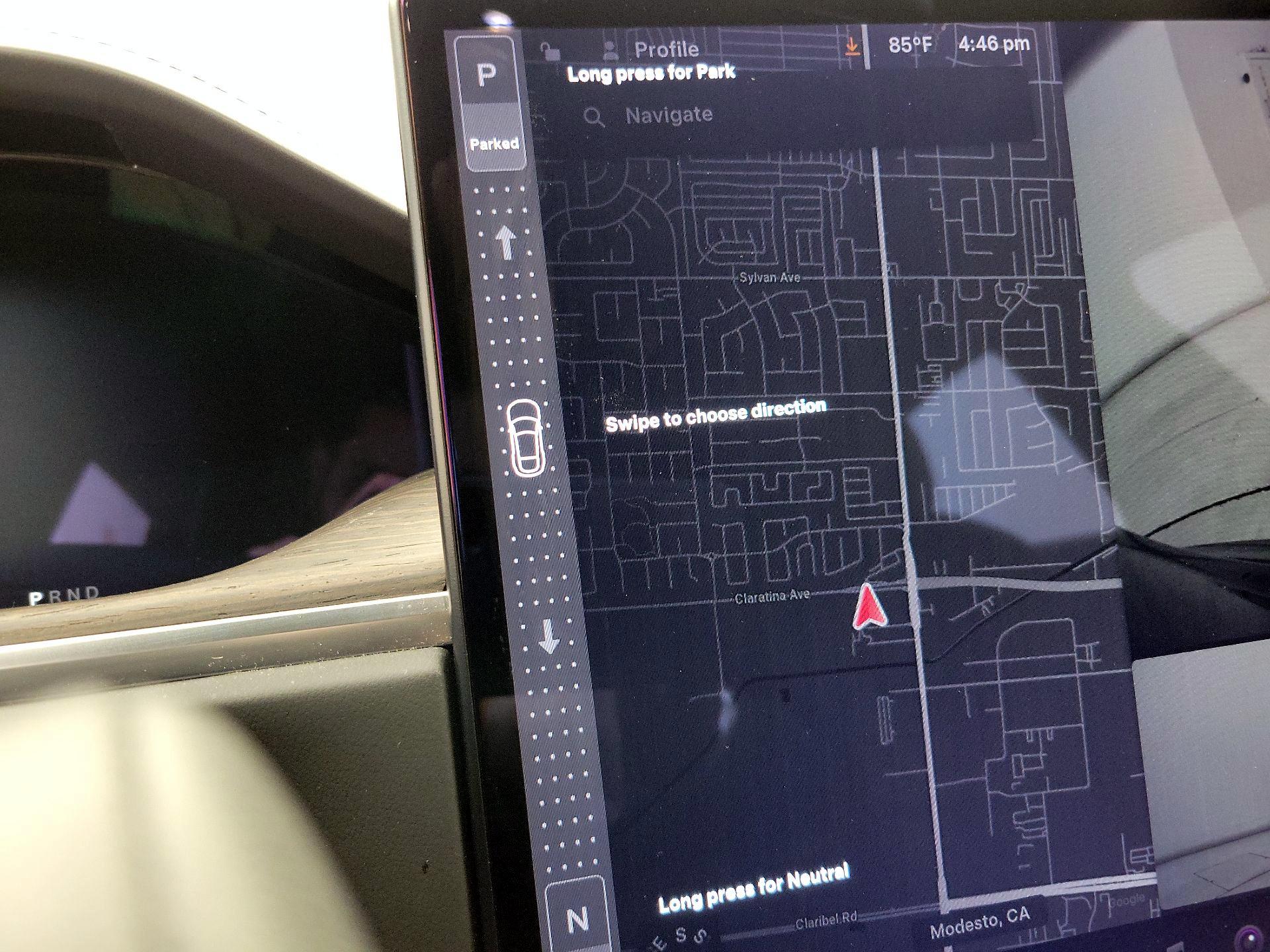 Thumbnail: 2022 Tesla Model S - 18