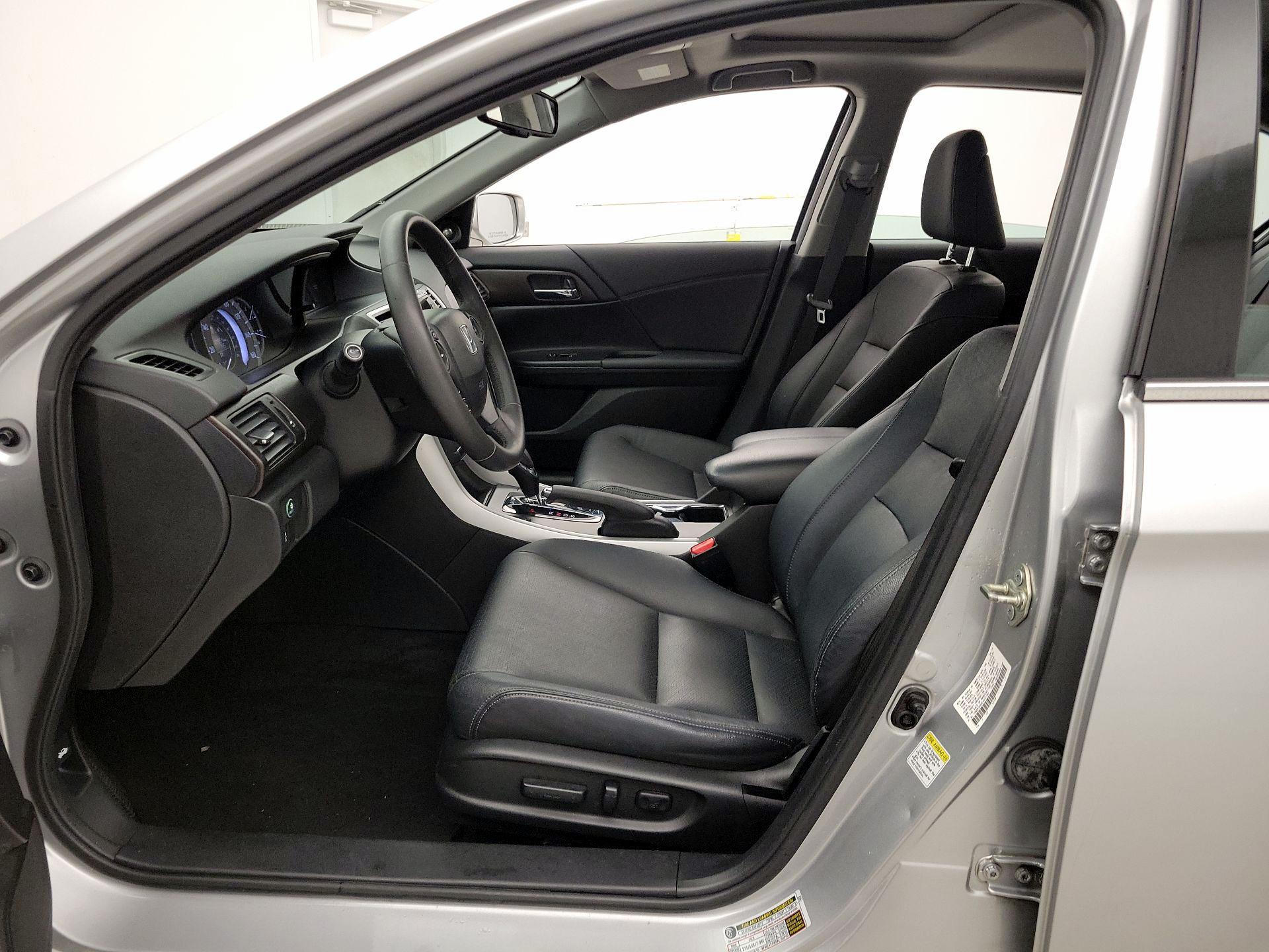 Thumbnail: 2015 Honda Accord - 11