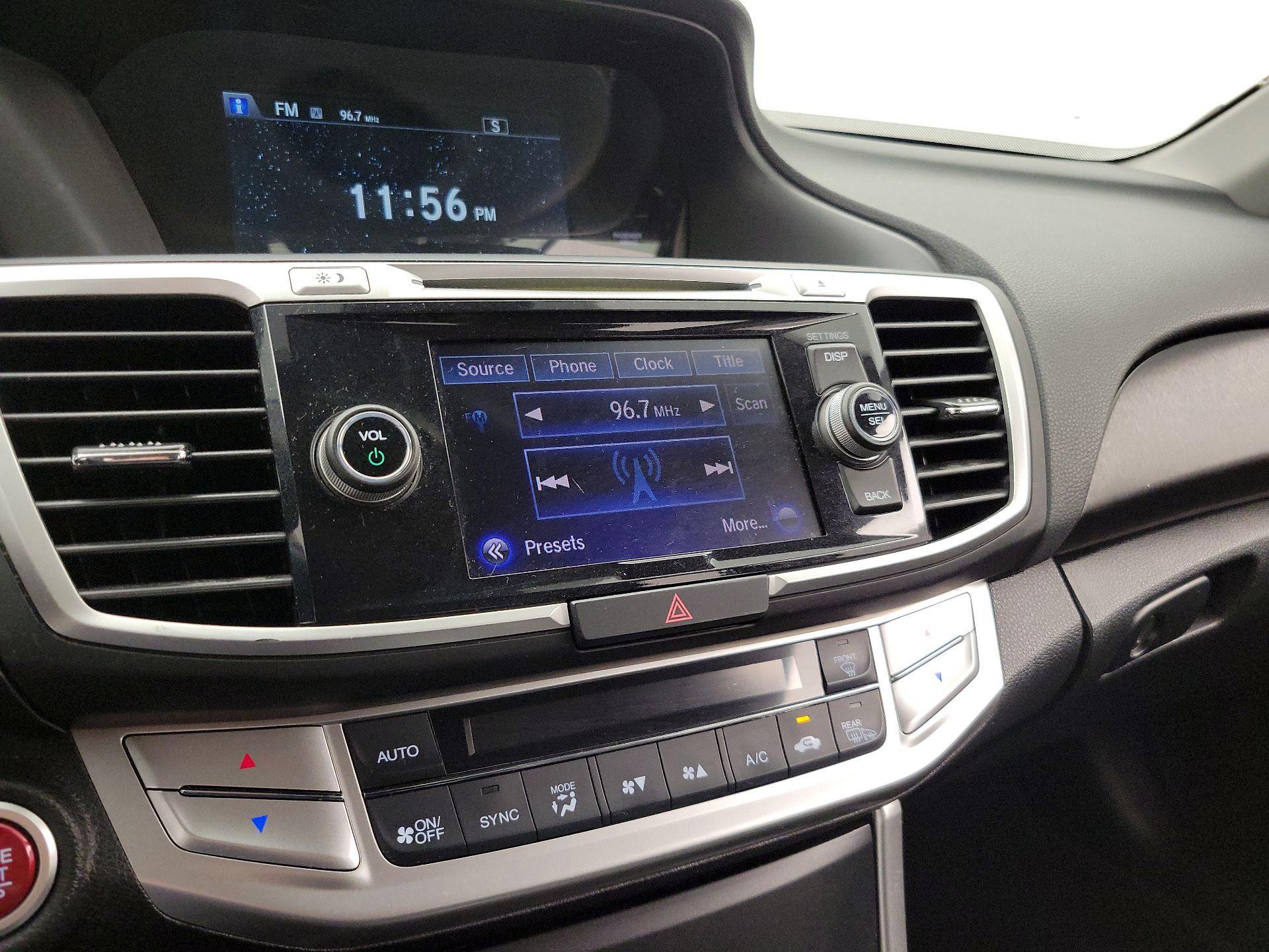 Thumbnail: 2015 Honda Accord - 15