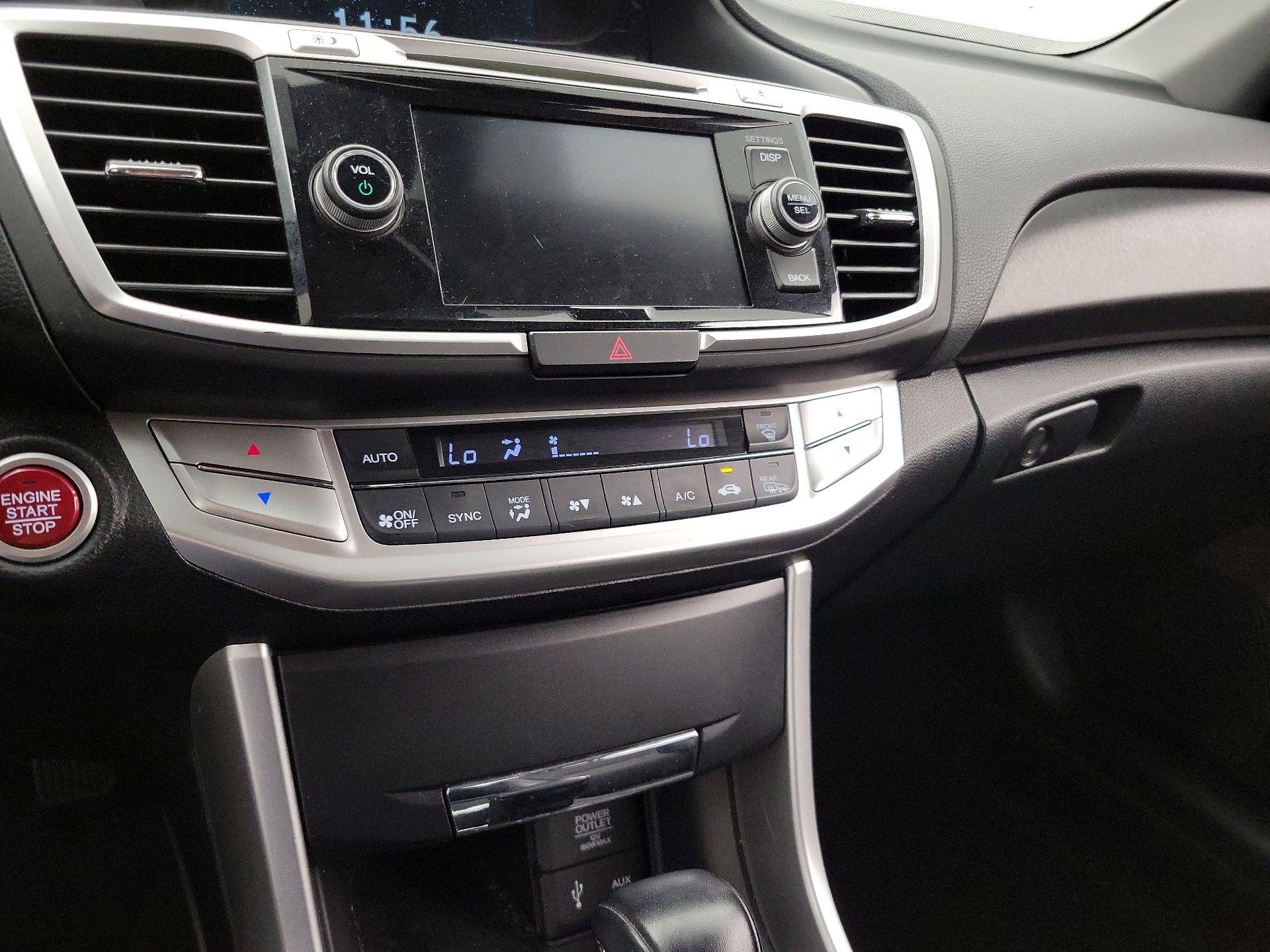 Thumbnail: 2015 Honda Accord - 16