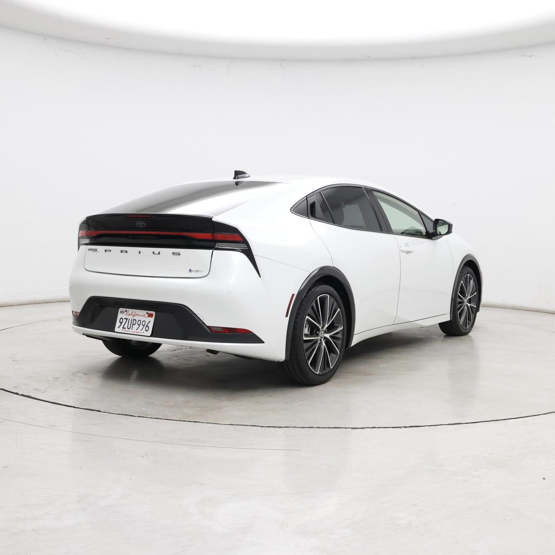 Thumbnail: 2026 Toyota Prius - 8