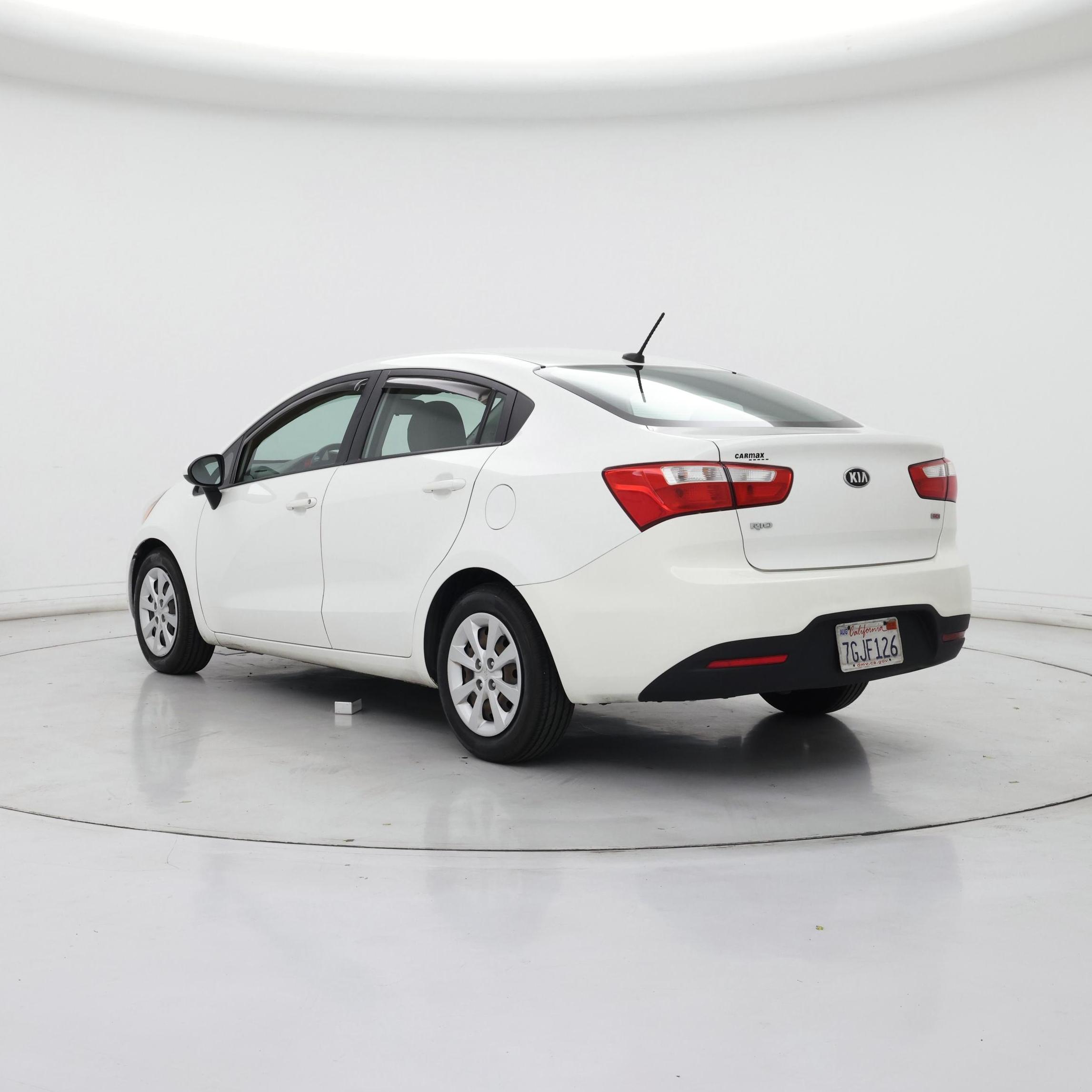 Thumbnail: 2014 Kia Rio - 2