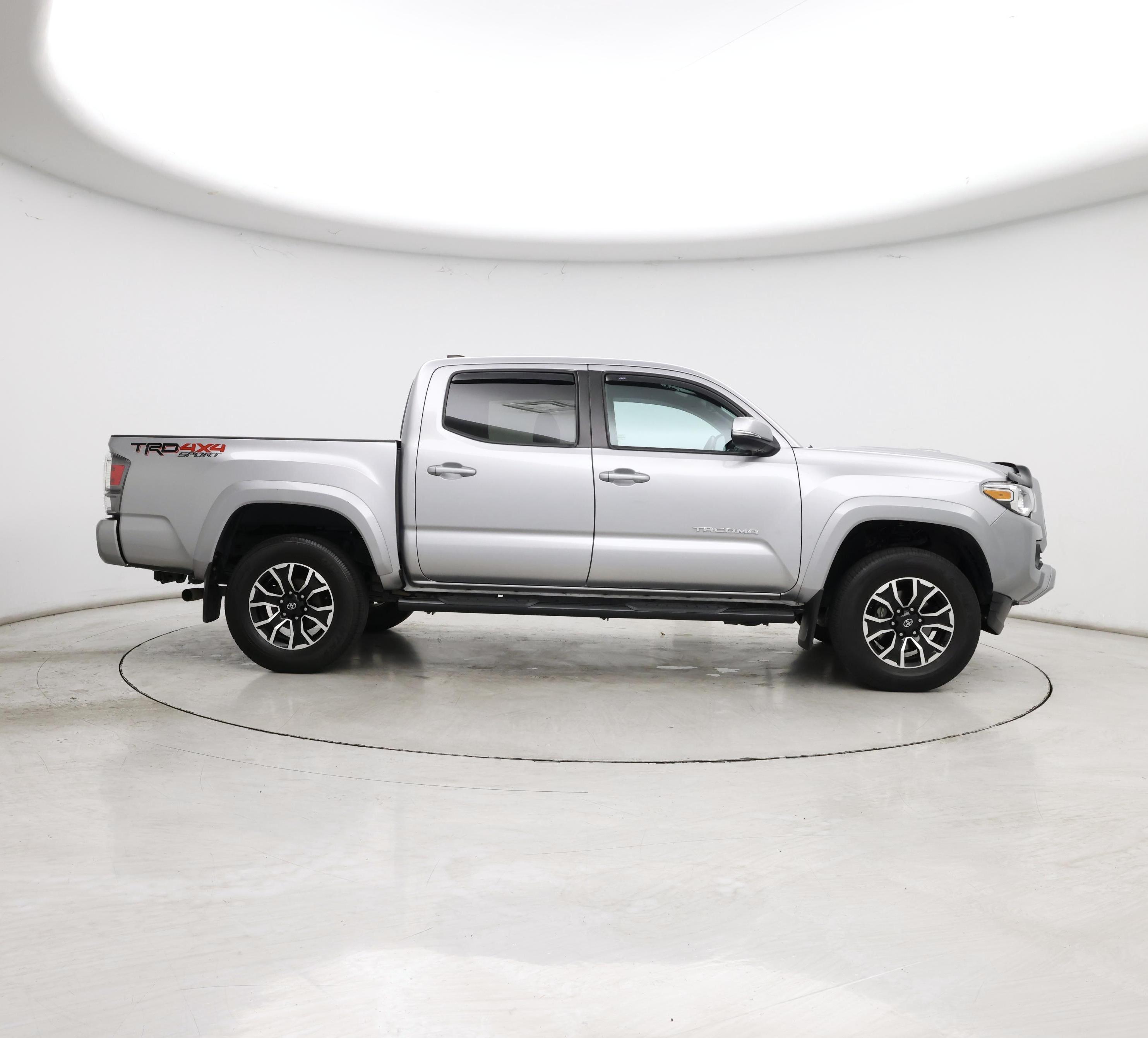 Thumbnail: 2021 Toyota Tacoma - 7
