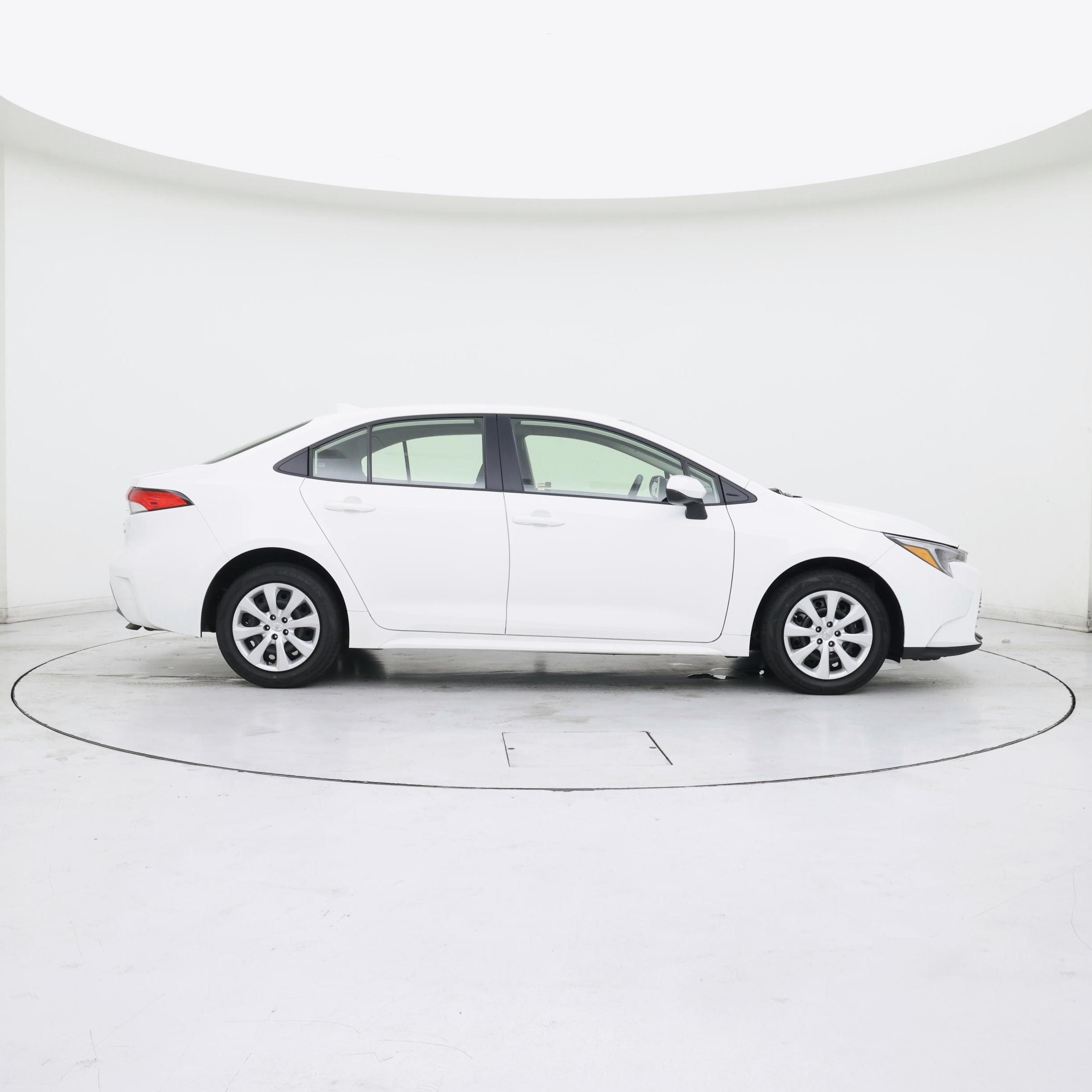 Thumbnail: 2023 Toyota Corolla - 7