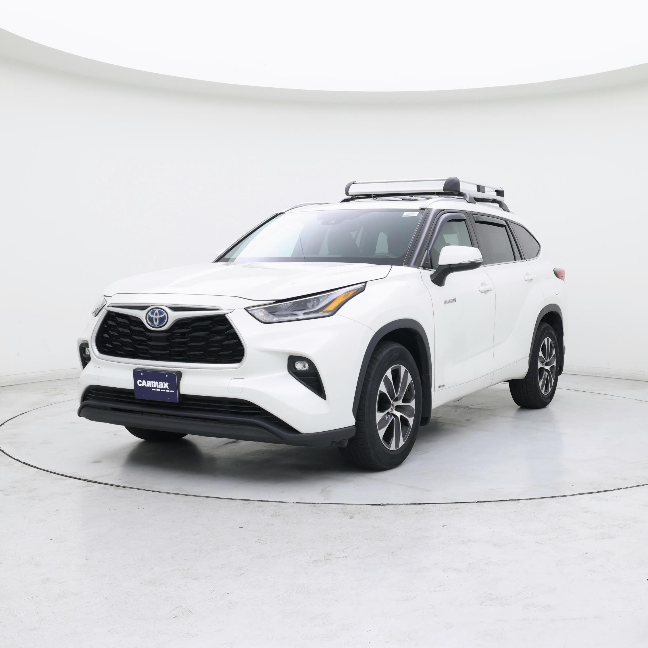 Thumbnail: 2021 Toyota Highlander - 4