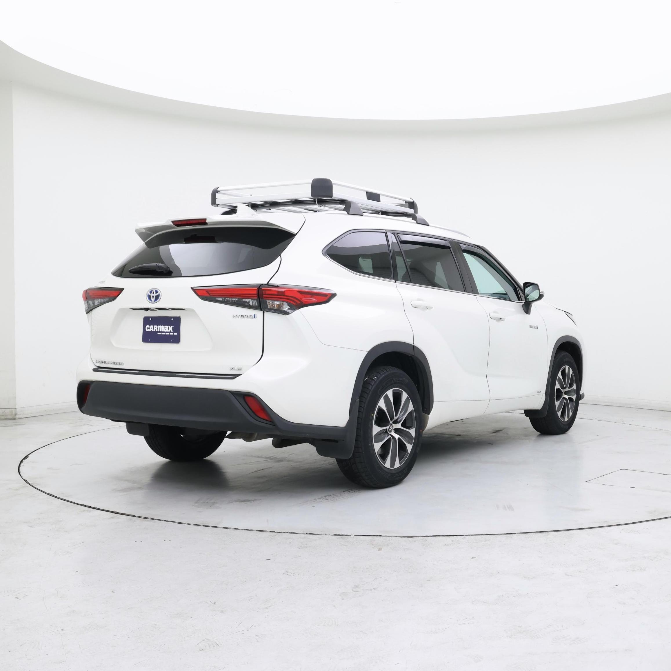 Thumbnail: 2021 Toyota Highlander - 8