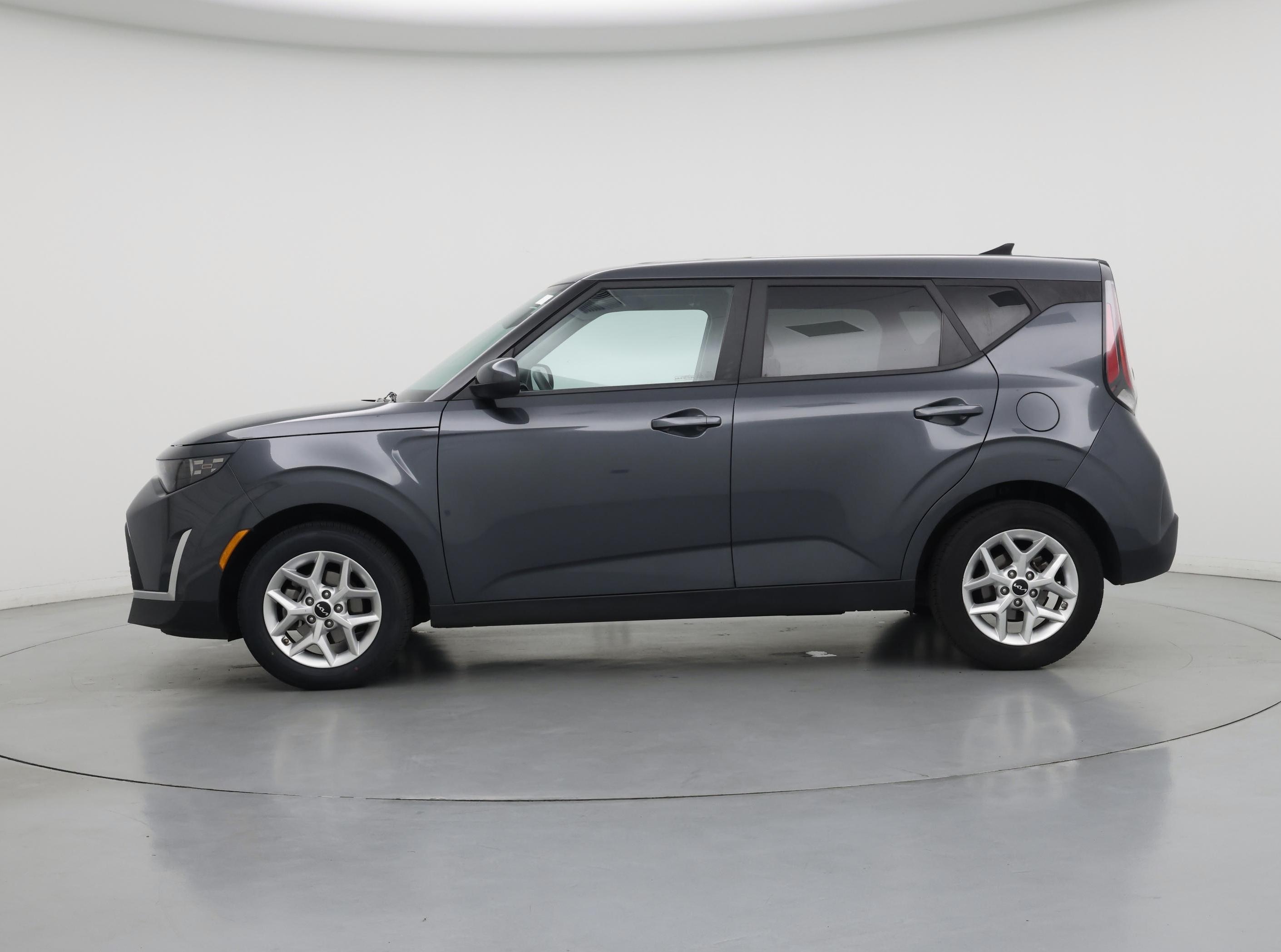 Thumbnail: 2023 Kia Soul - 3