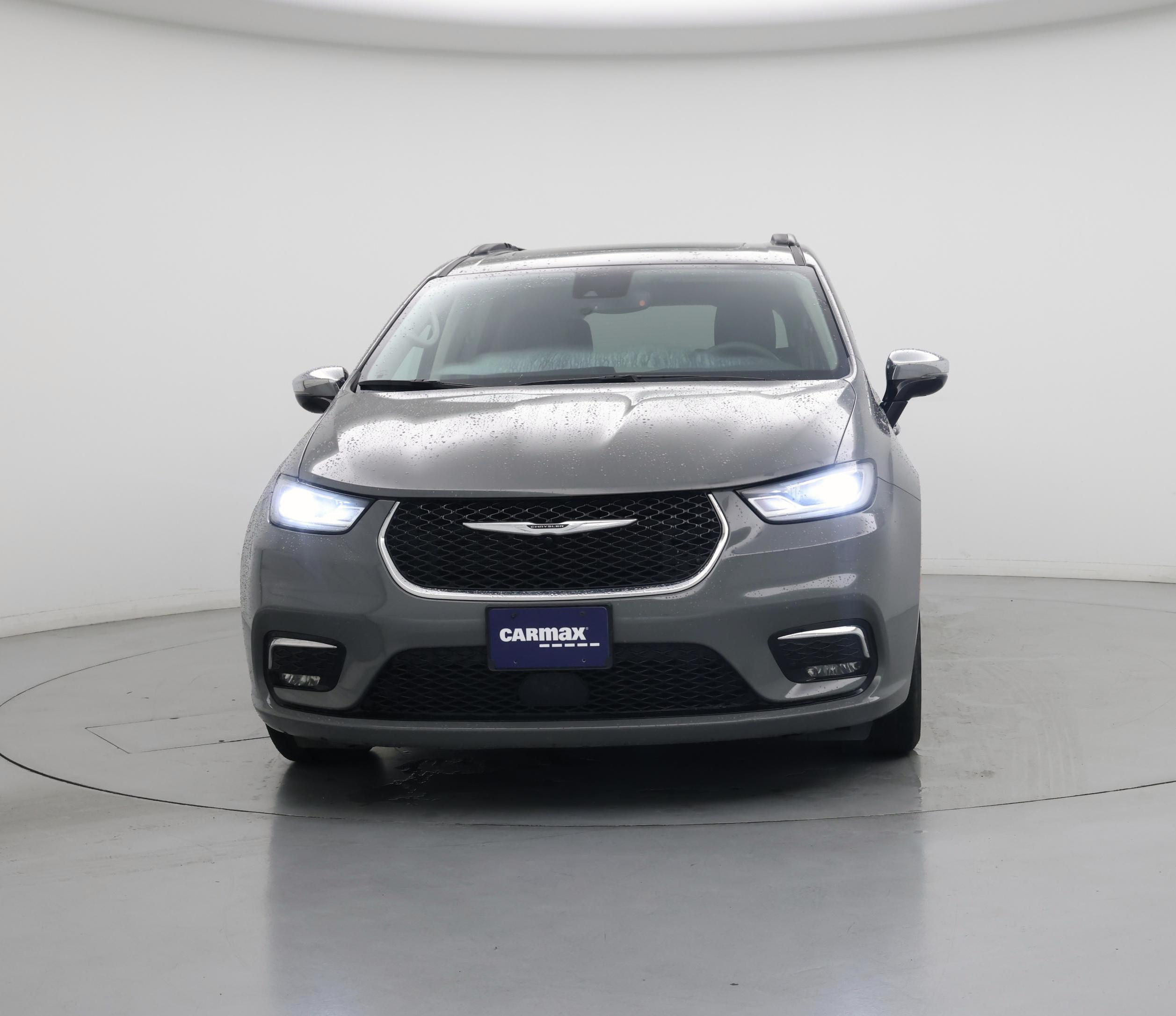 Thumbnail: 2023 Chrysler Pacifica - 5