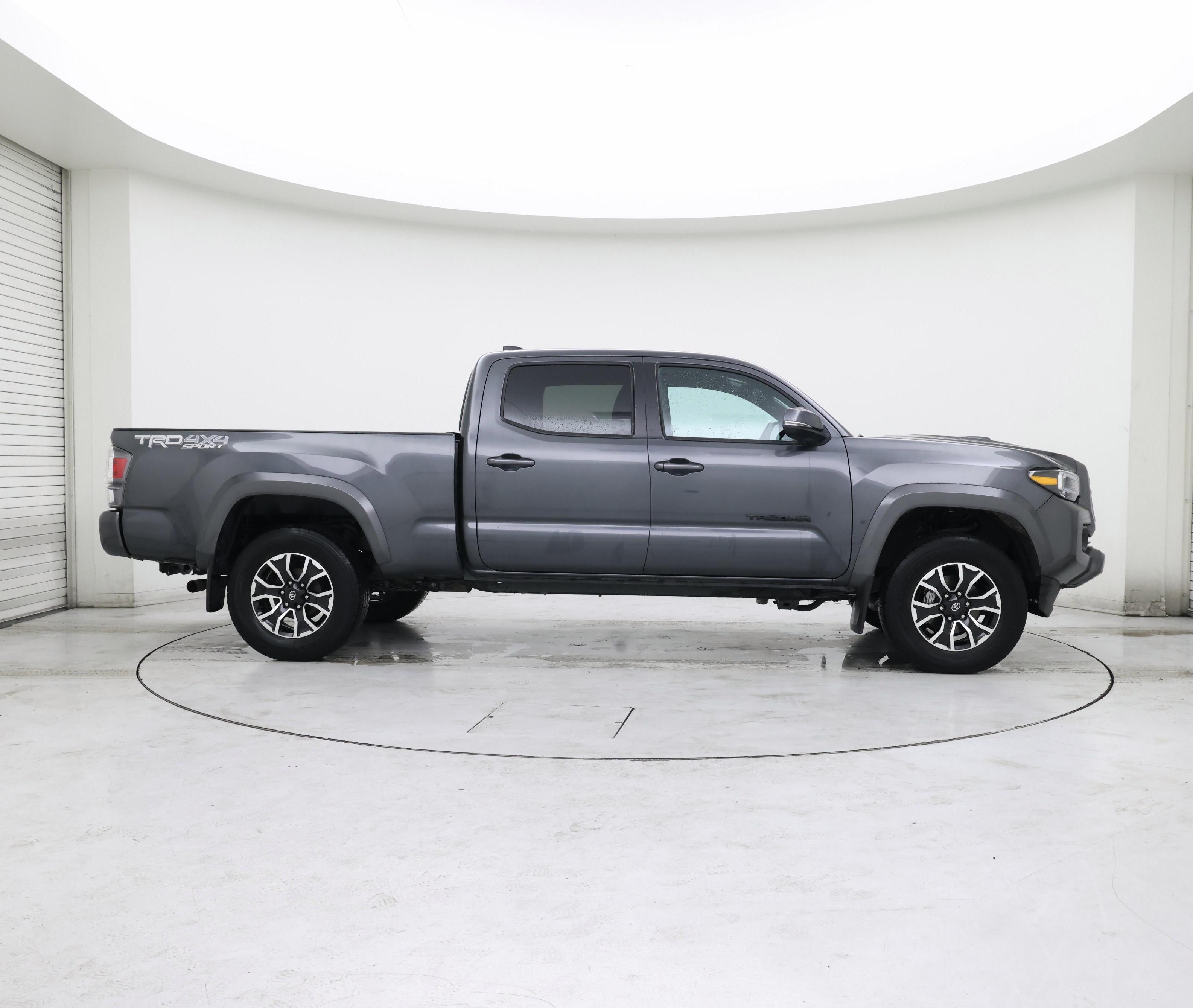 Thumbnail: 2023 Toyota Tacoma - 7