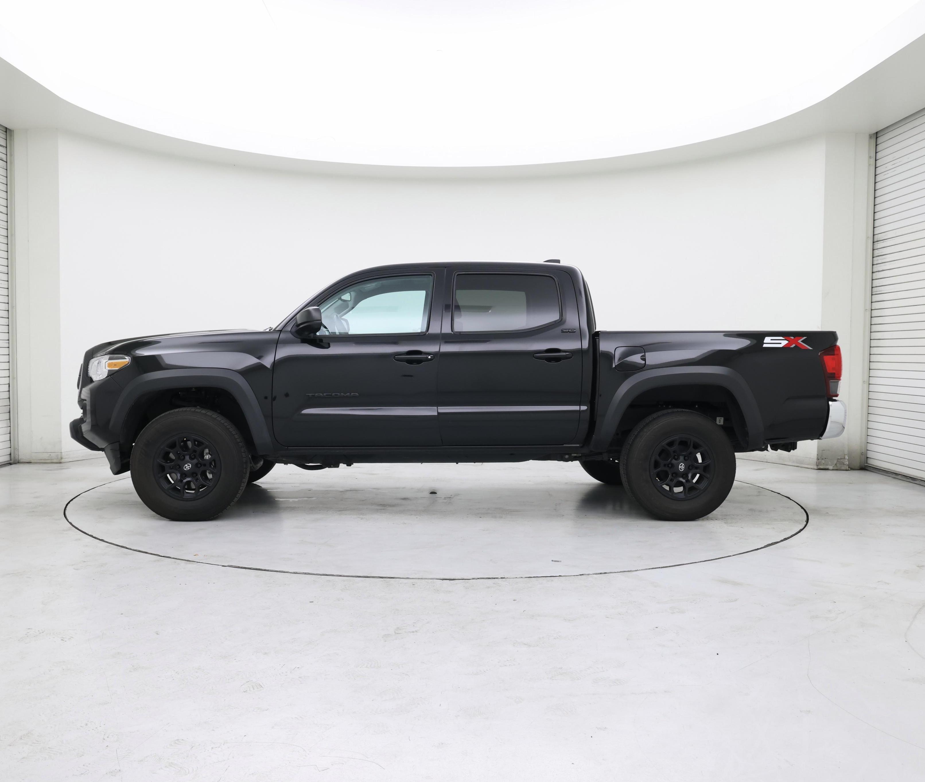 Thumbnail: 2023 Toyota Tacoma - 3