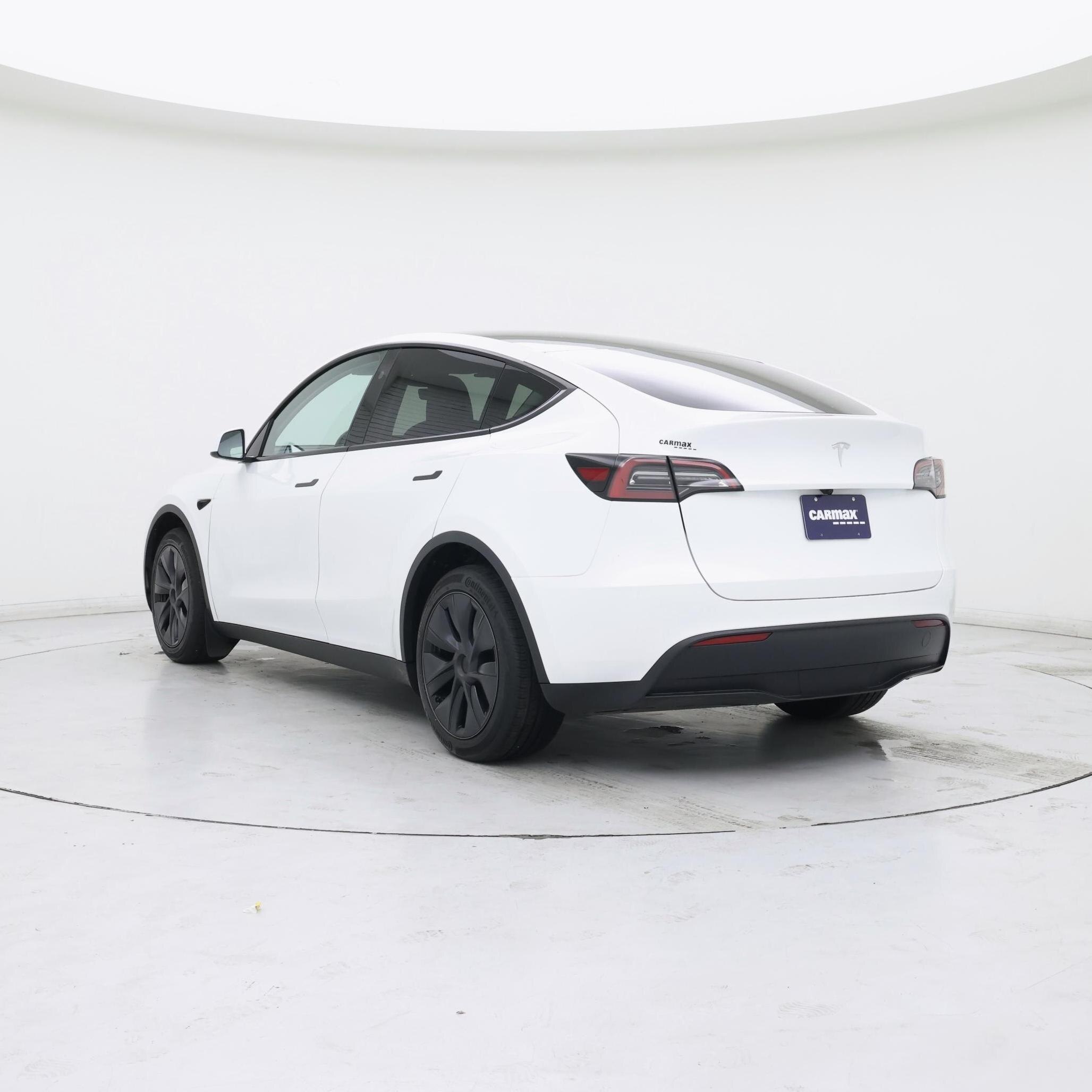 Thumbnail: 2025 Tesla Model Y - 2