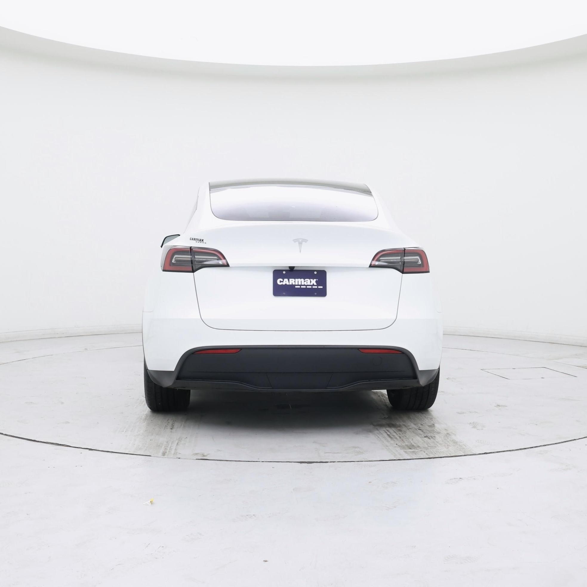 Thumbnail: 2025 Tesla Model Y - 6