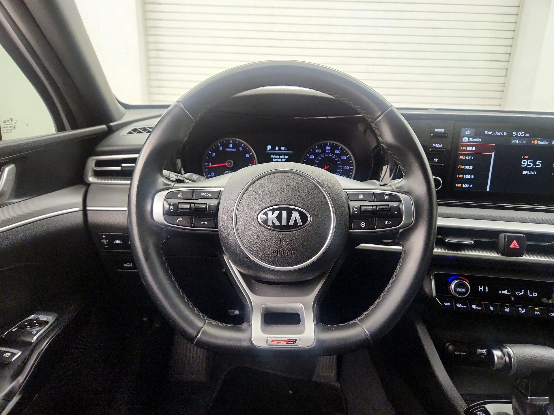 Thumbnail: 2021 Kia K5 - 10