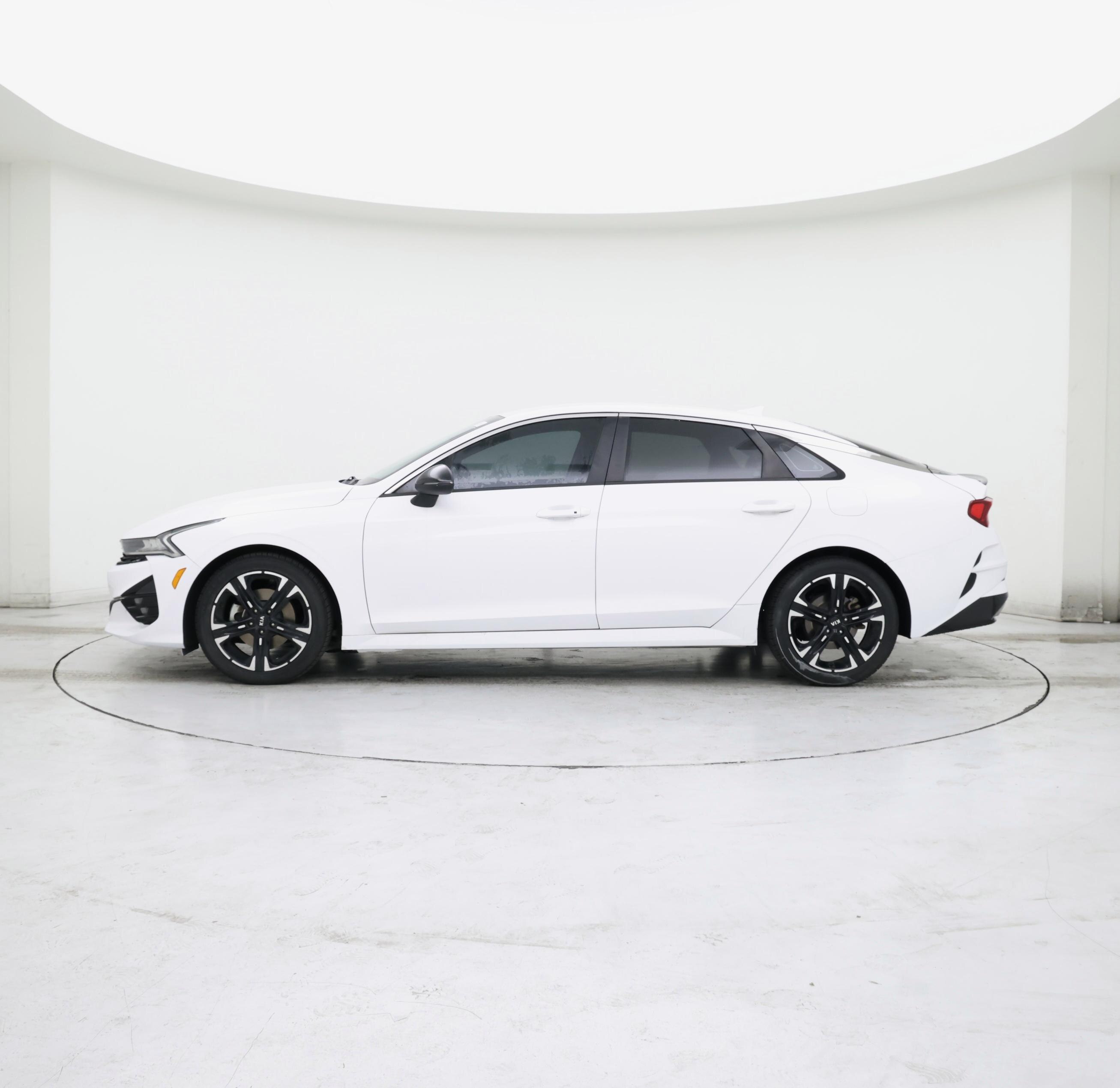 Thumbnail: 2021 Kia K5 - 3