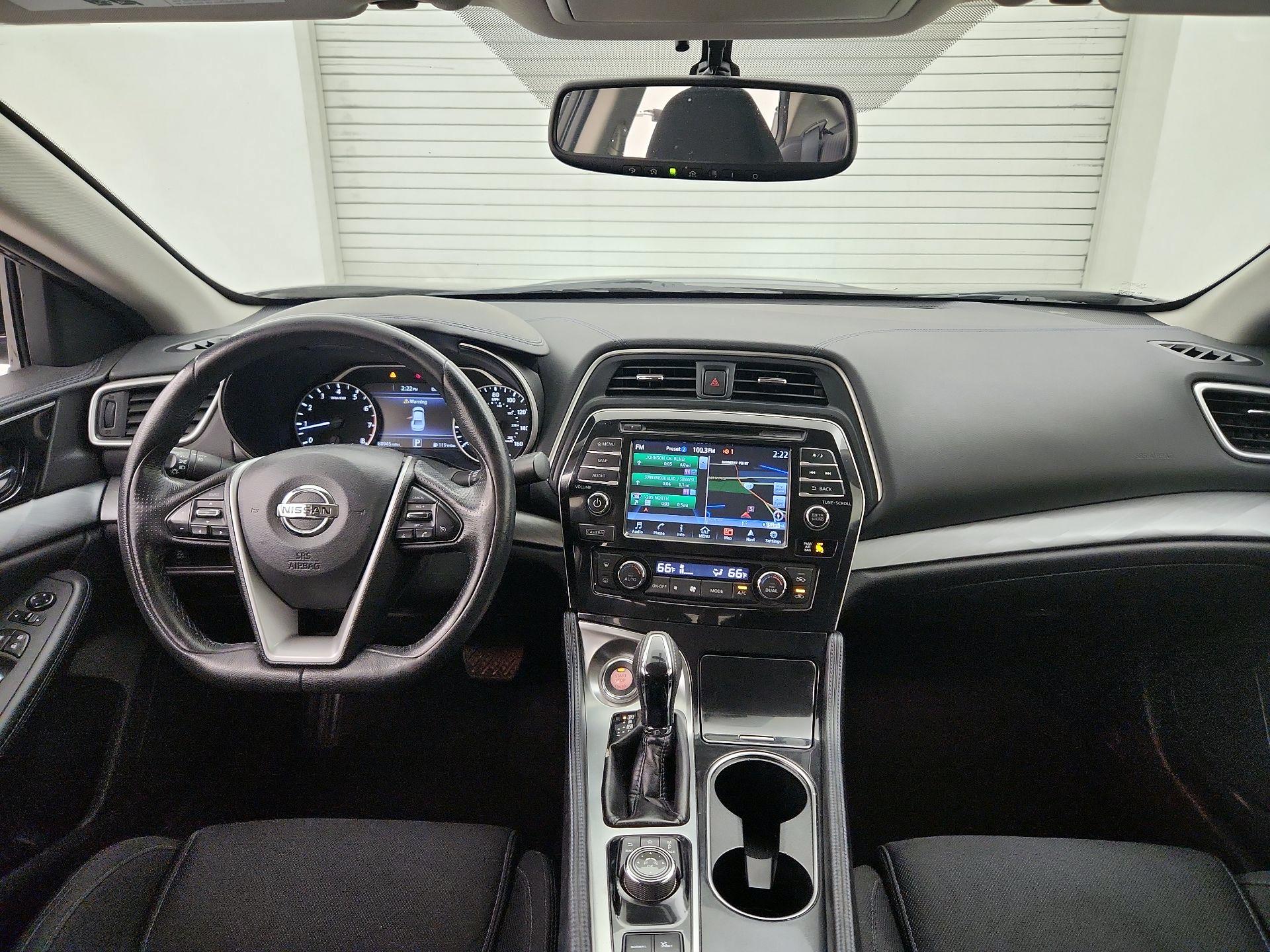 Thumbnail: 2016 Nissan Maxima - 9