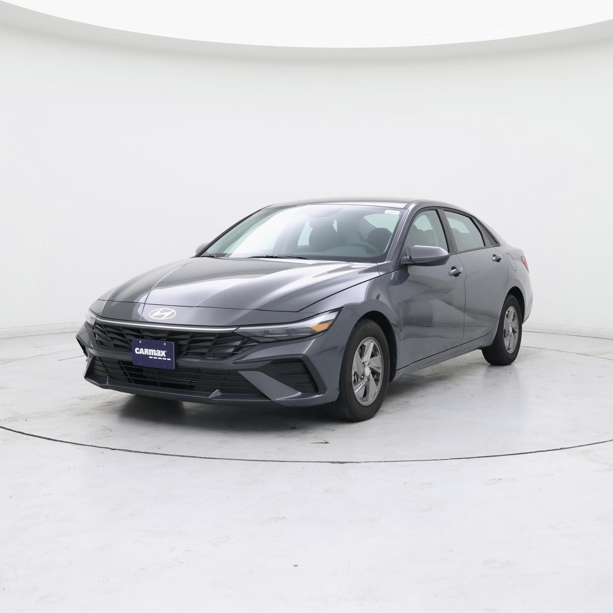 Thumbnail: 2025 Hyundai Elantra - 4