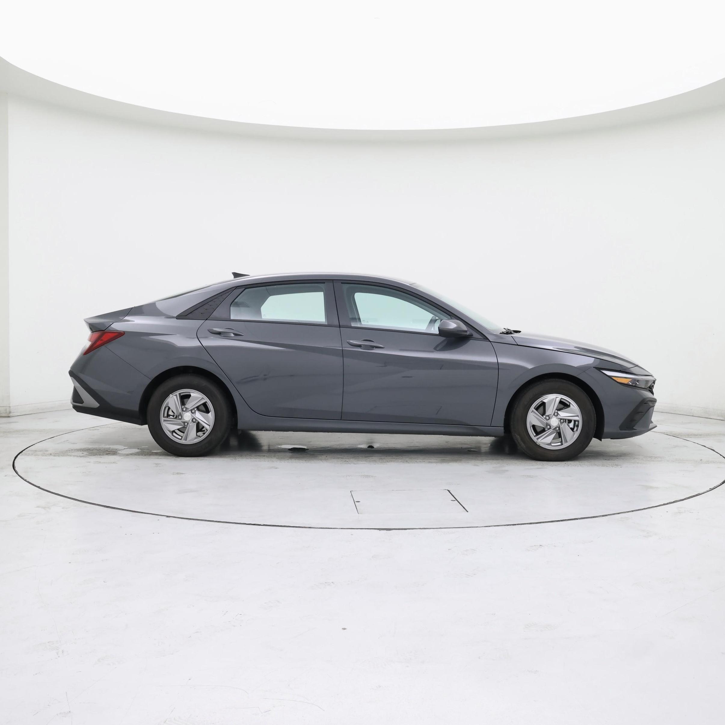 Thumbnail: 2025 Hyundai Elantra - 7