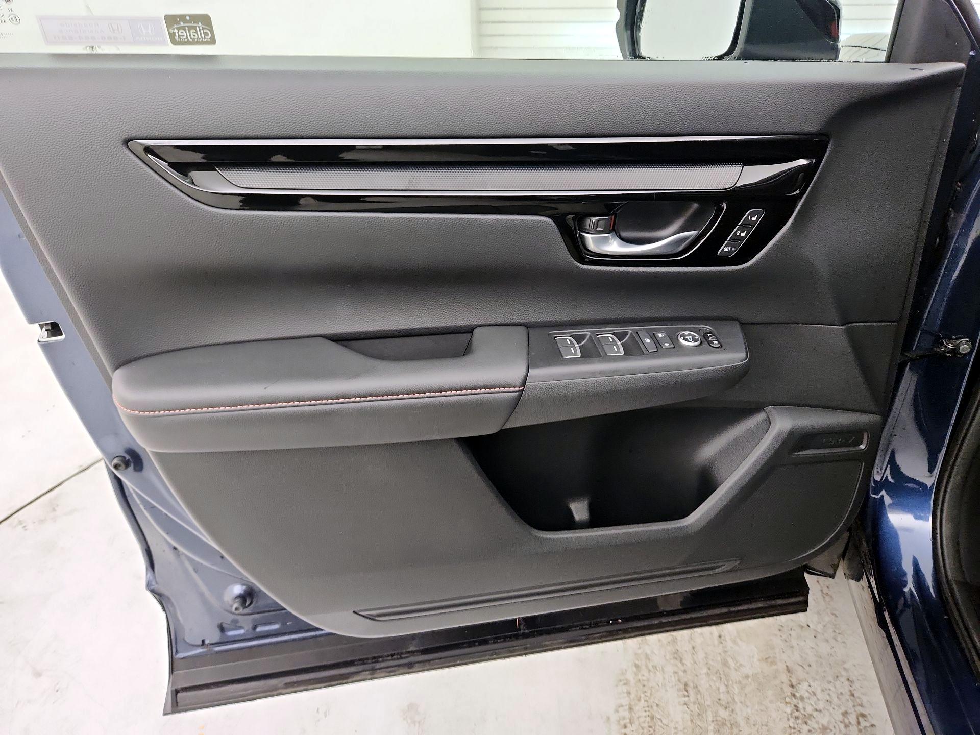 Thumbnail: 2023 Honda CR-V - 12