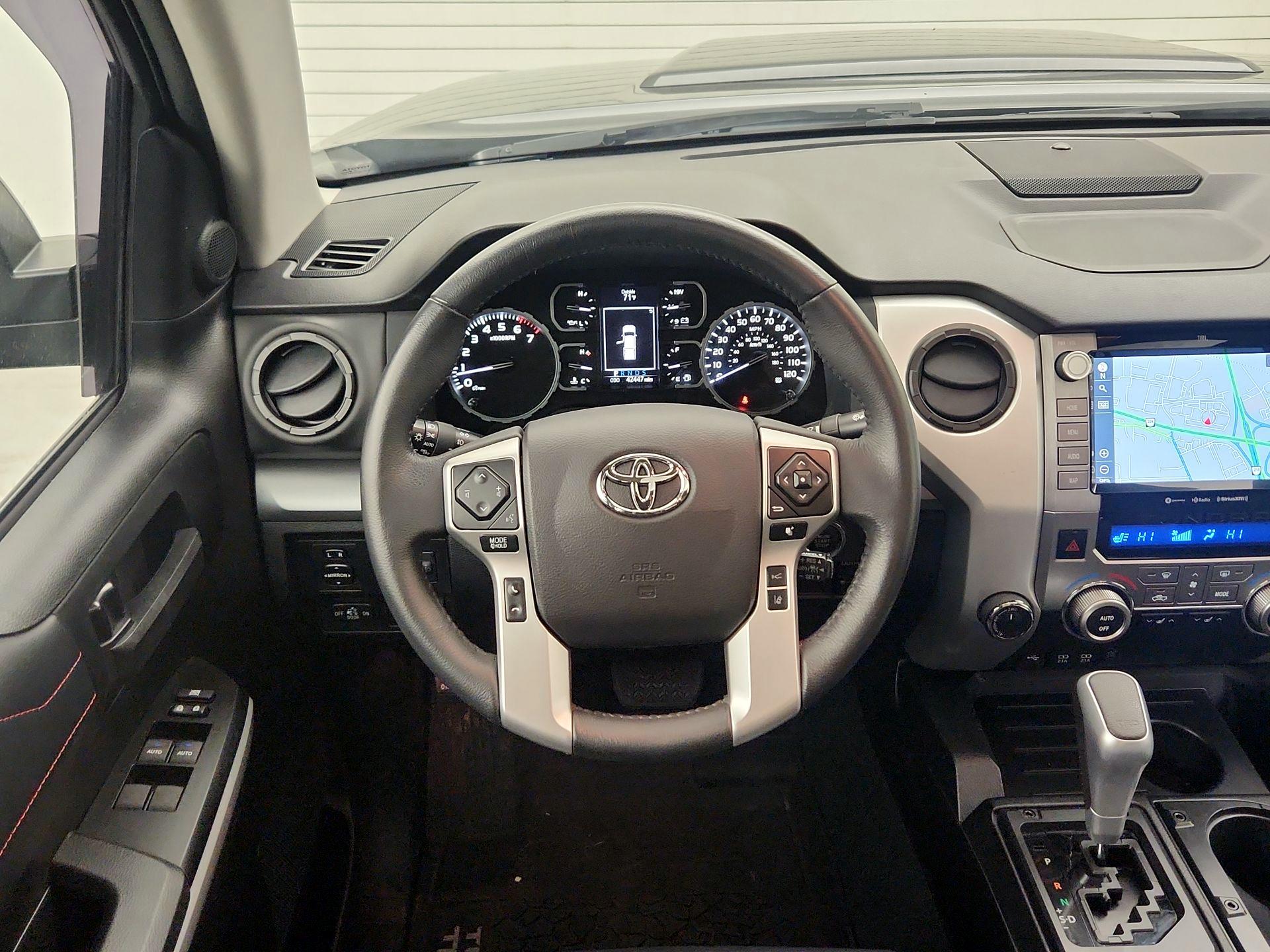 Thumbnail: 2021 Toyota Tundra - 10