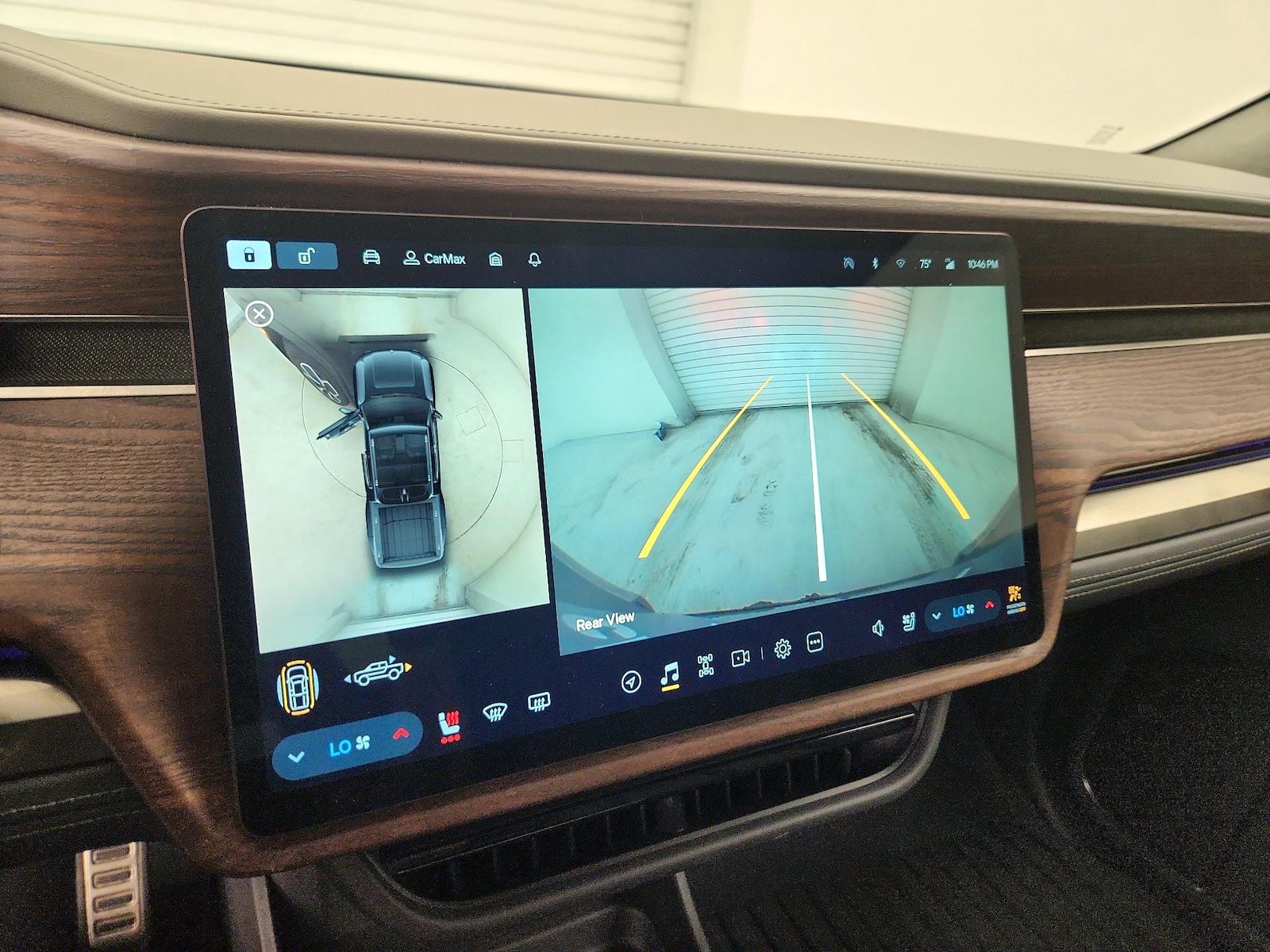 2024 Rivian R1T Adventure - Photo 14