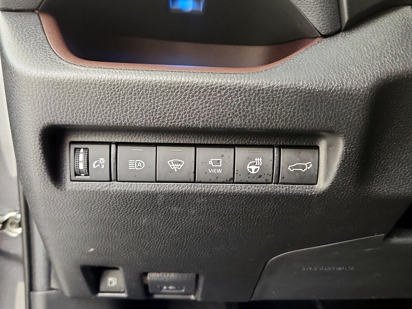 2021 Toyota RAV4 Limited - Photo 14