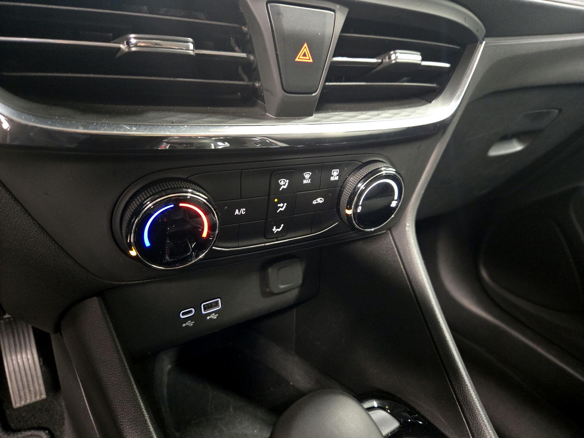 Thumbnail: 2025 Buick Encore GX - 16