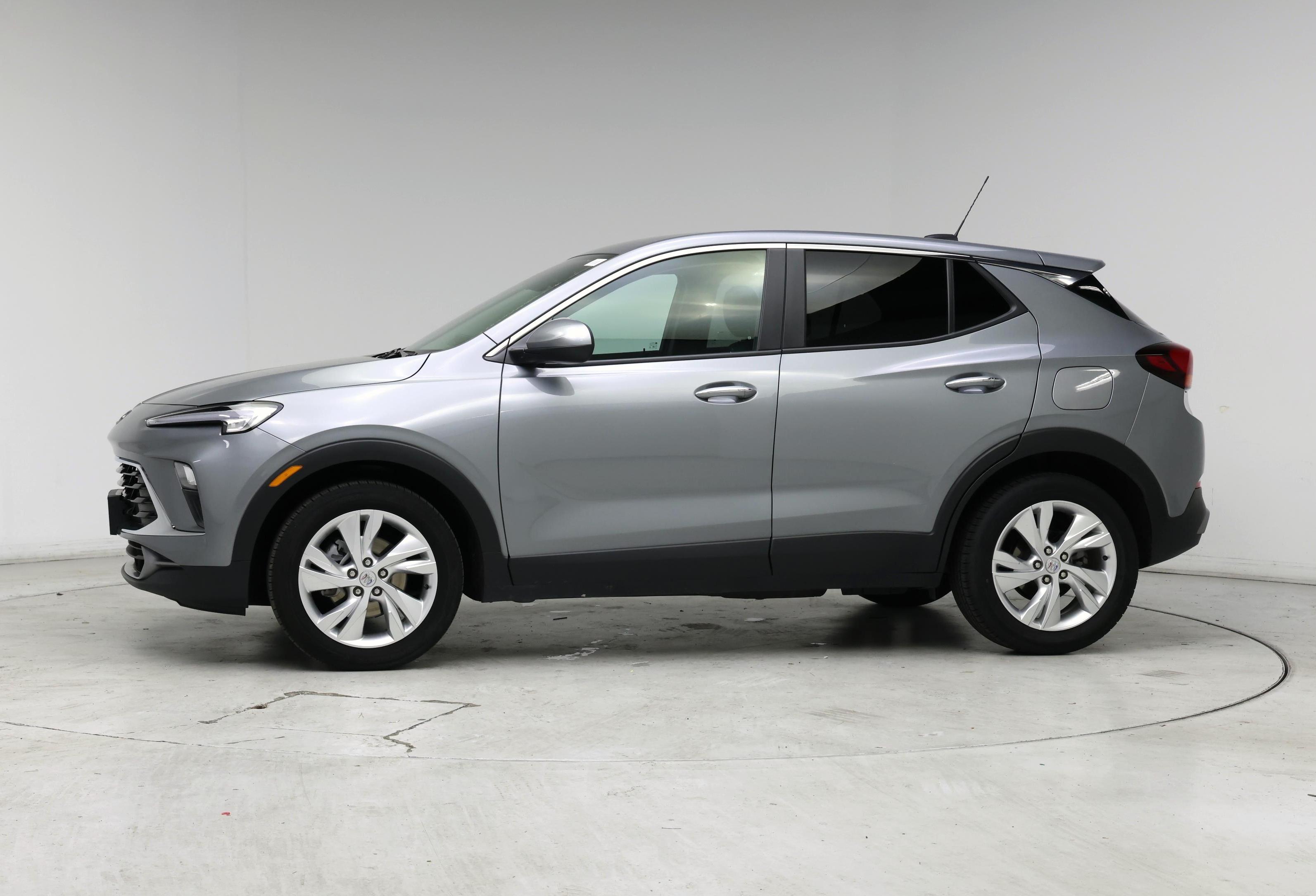 Thumbnail: 2025 Buick Encore GX - 3