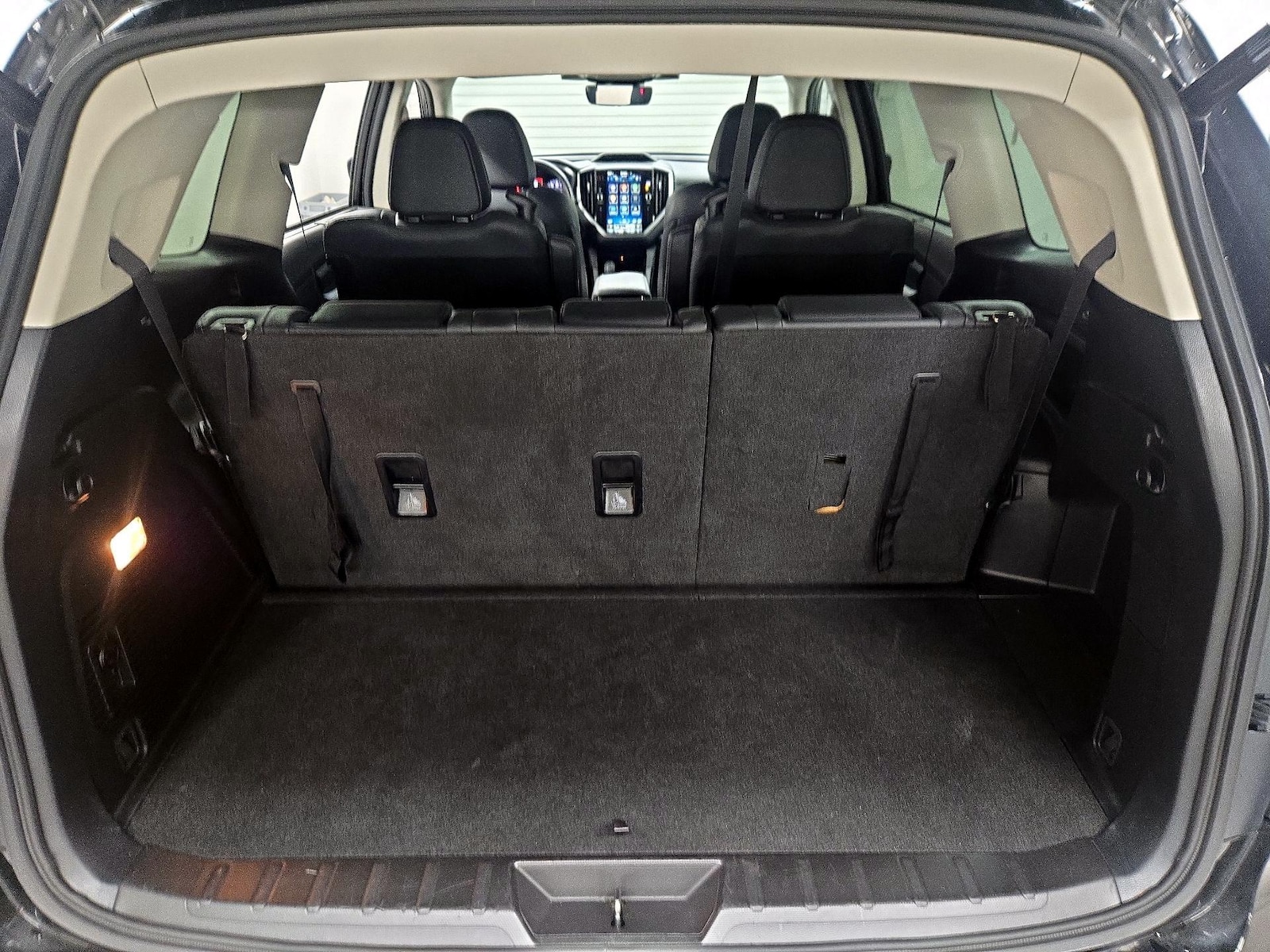 2023 Subaru Ascent Limited - Photo 22