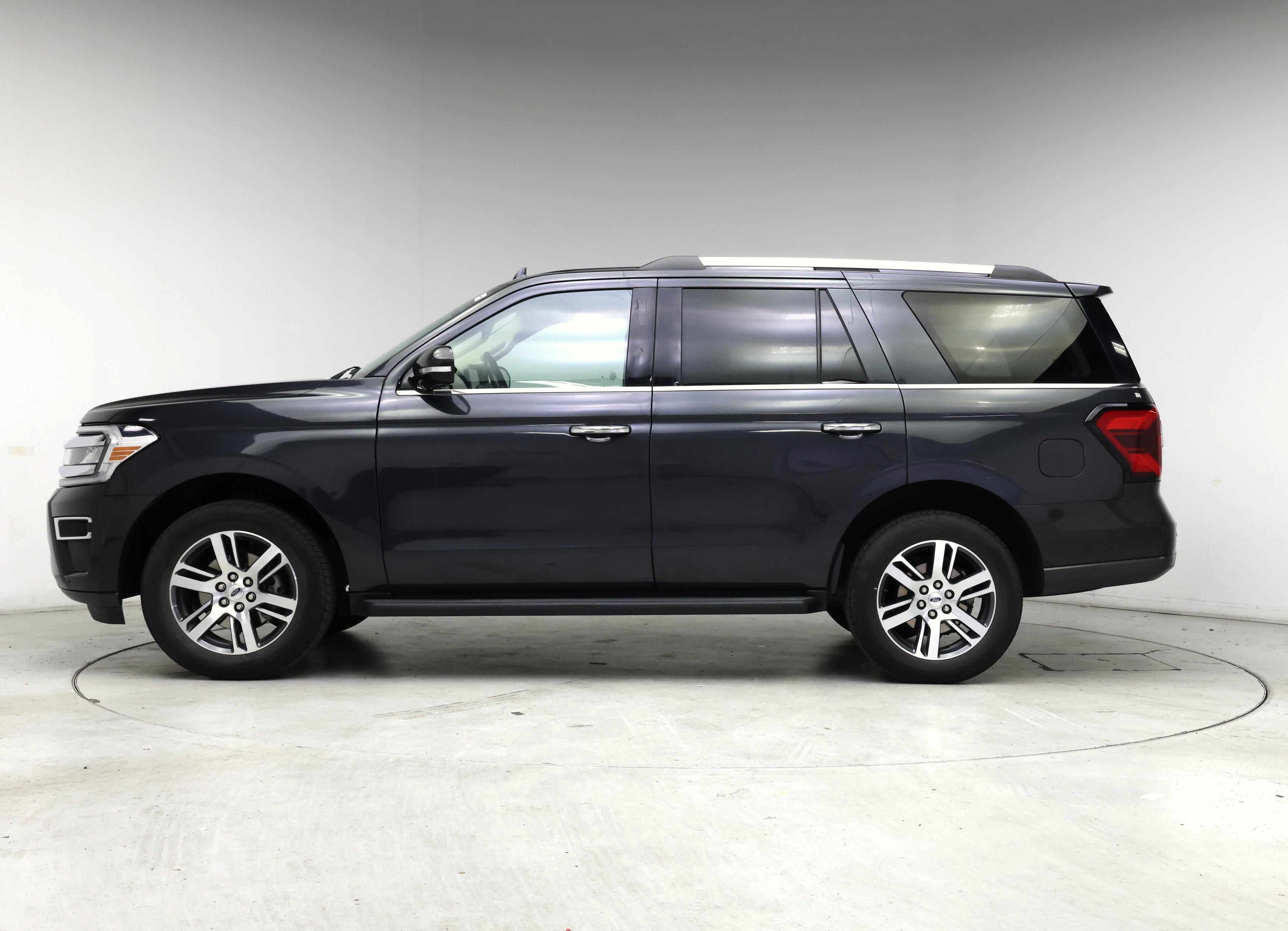 Thumbnail: 2024 Ford Expedition - 3