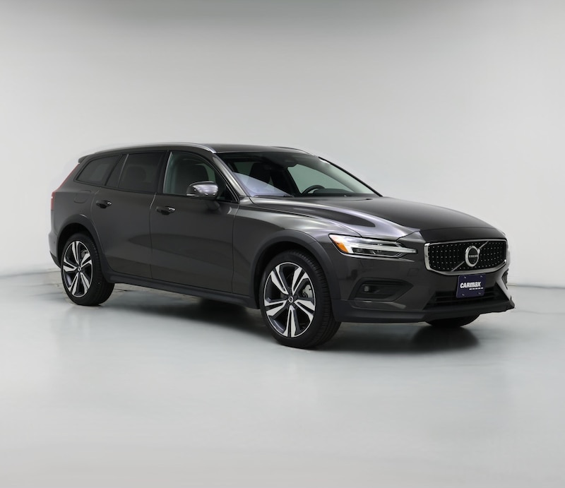 2025 Volvo V60 Cross Country B5 Plus