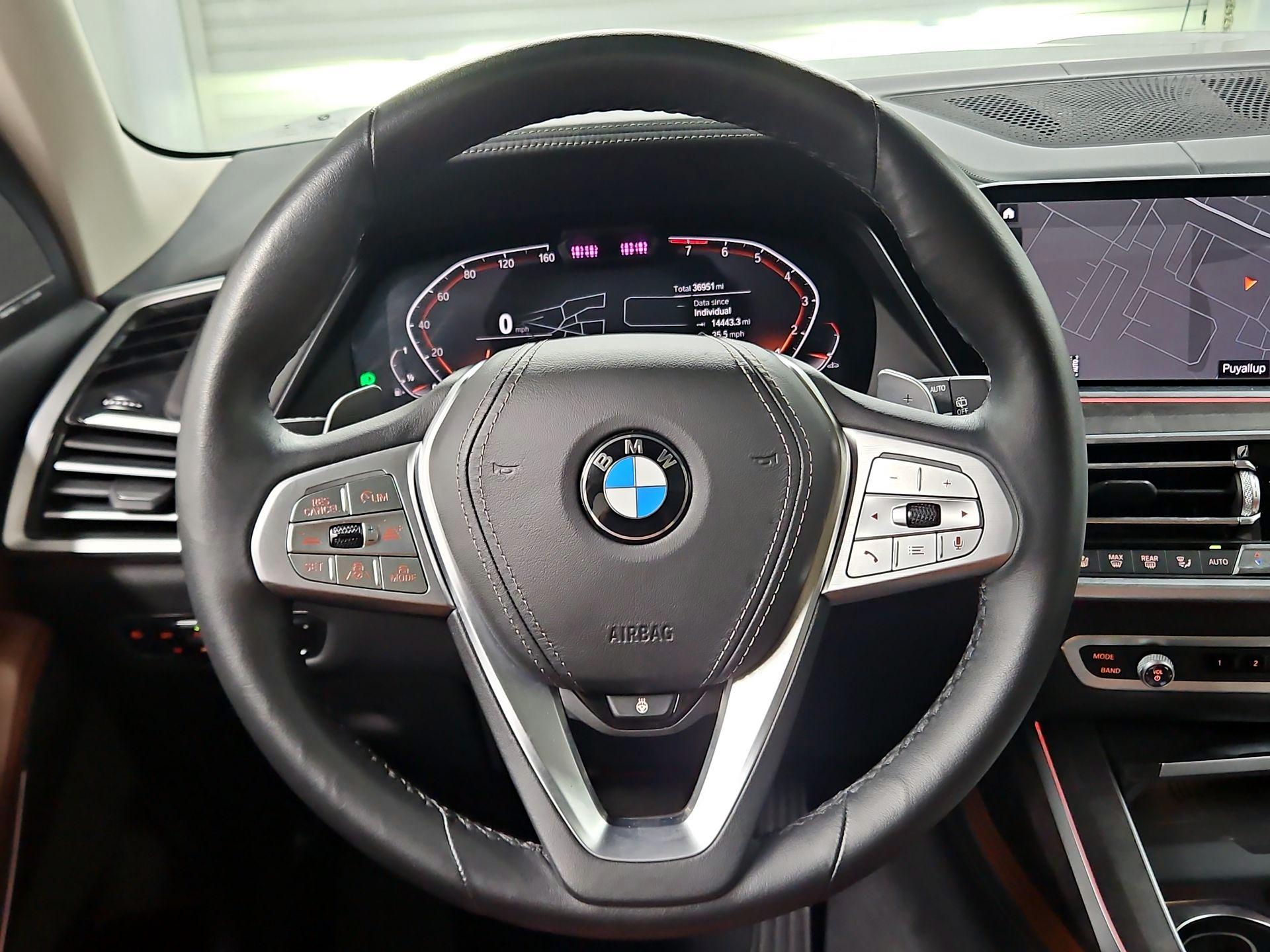 Thumbnail: 2020 BMW X7 - 10