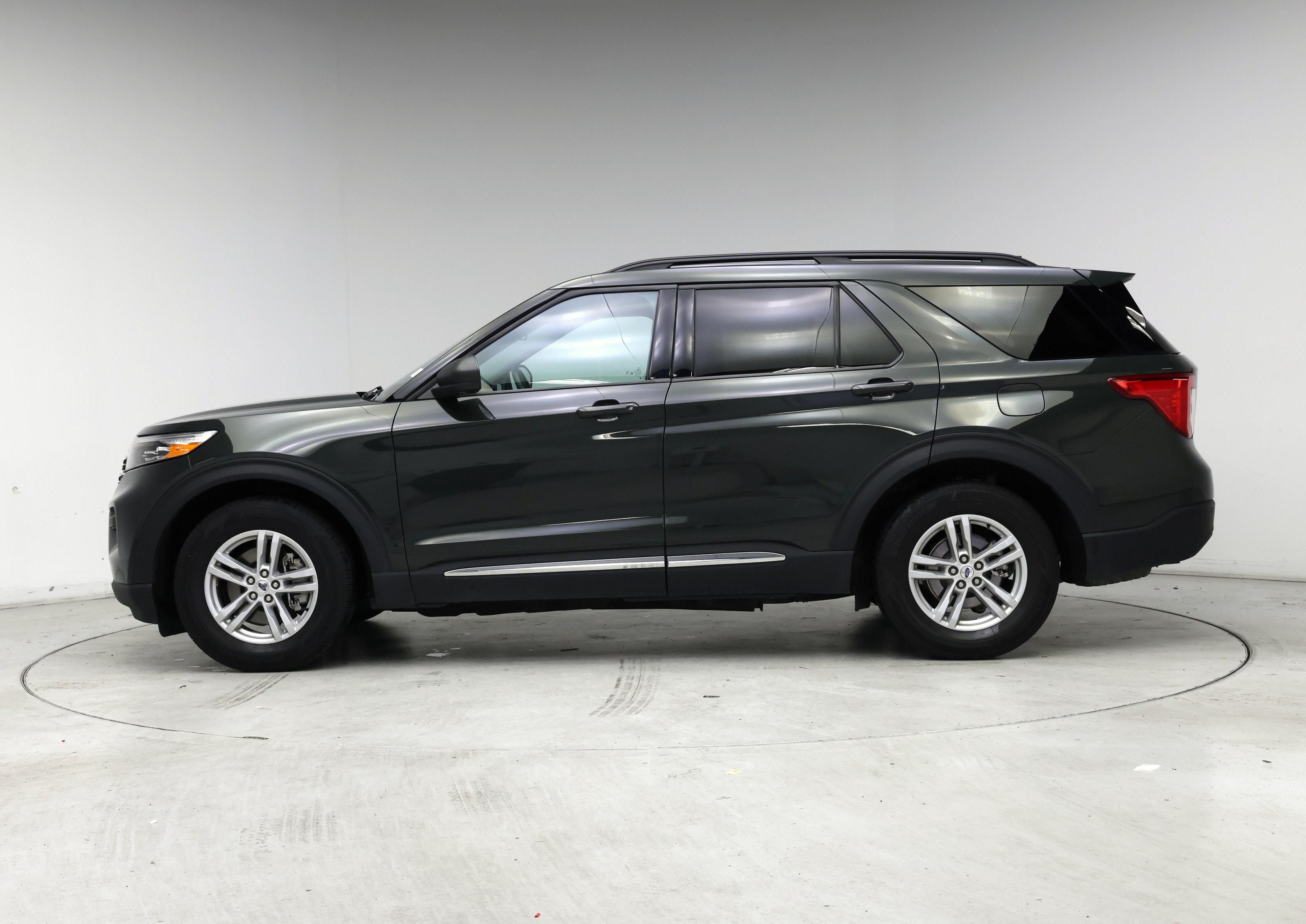 Thumbnail: 2023 Ford Explorer - 3