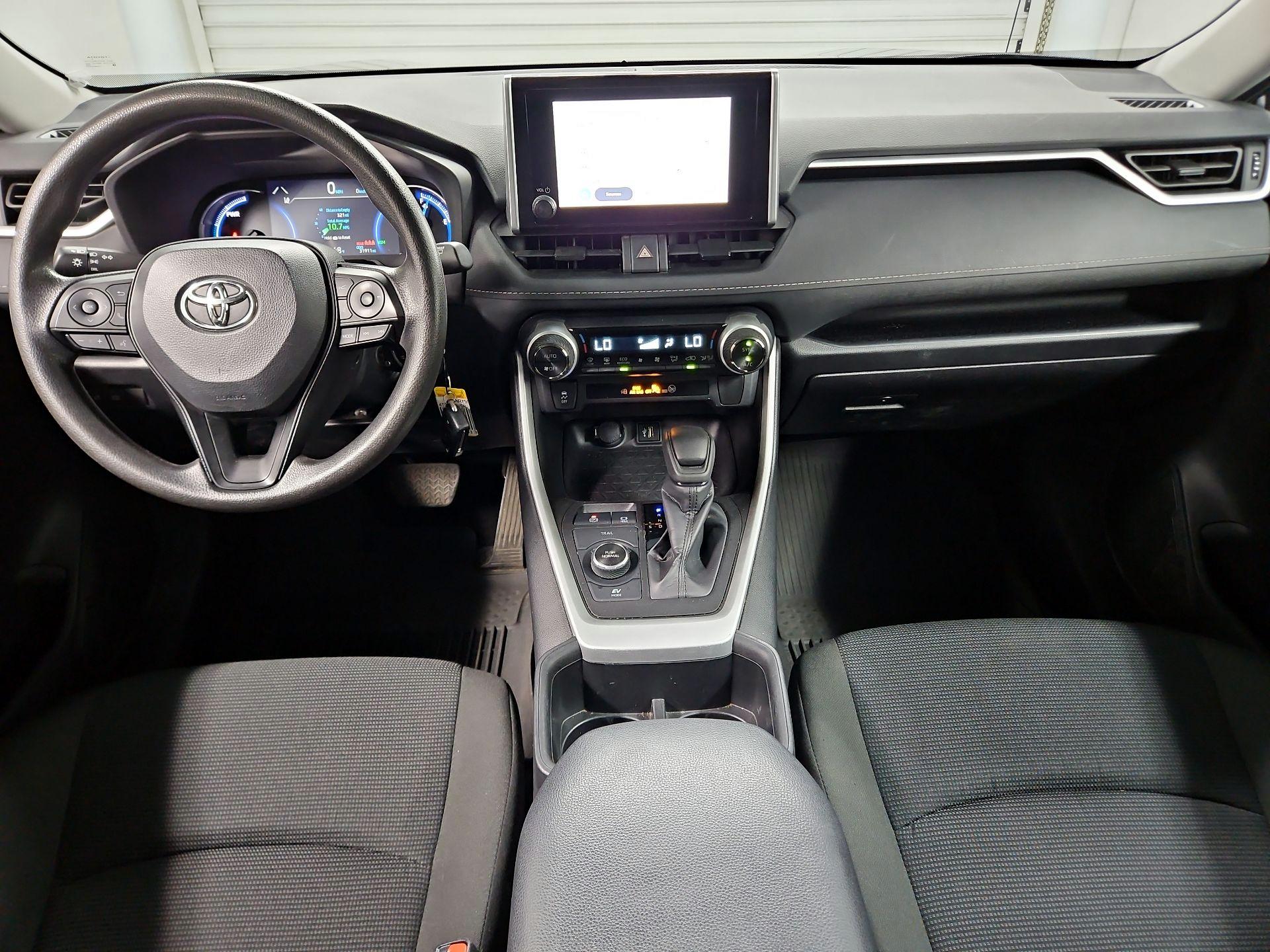 Thumbnail: 2024 Toyota RAV4 - 9