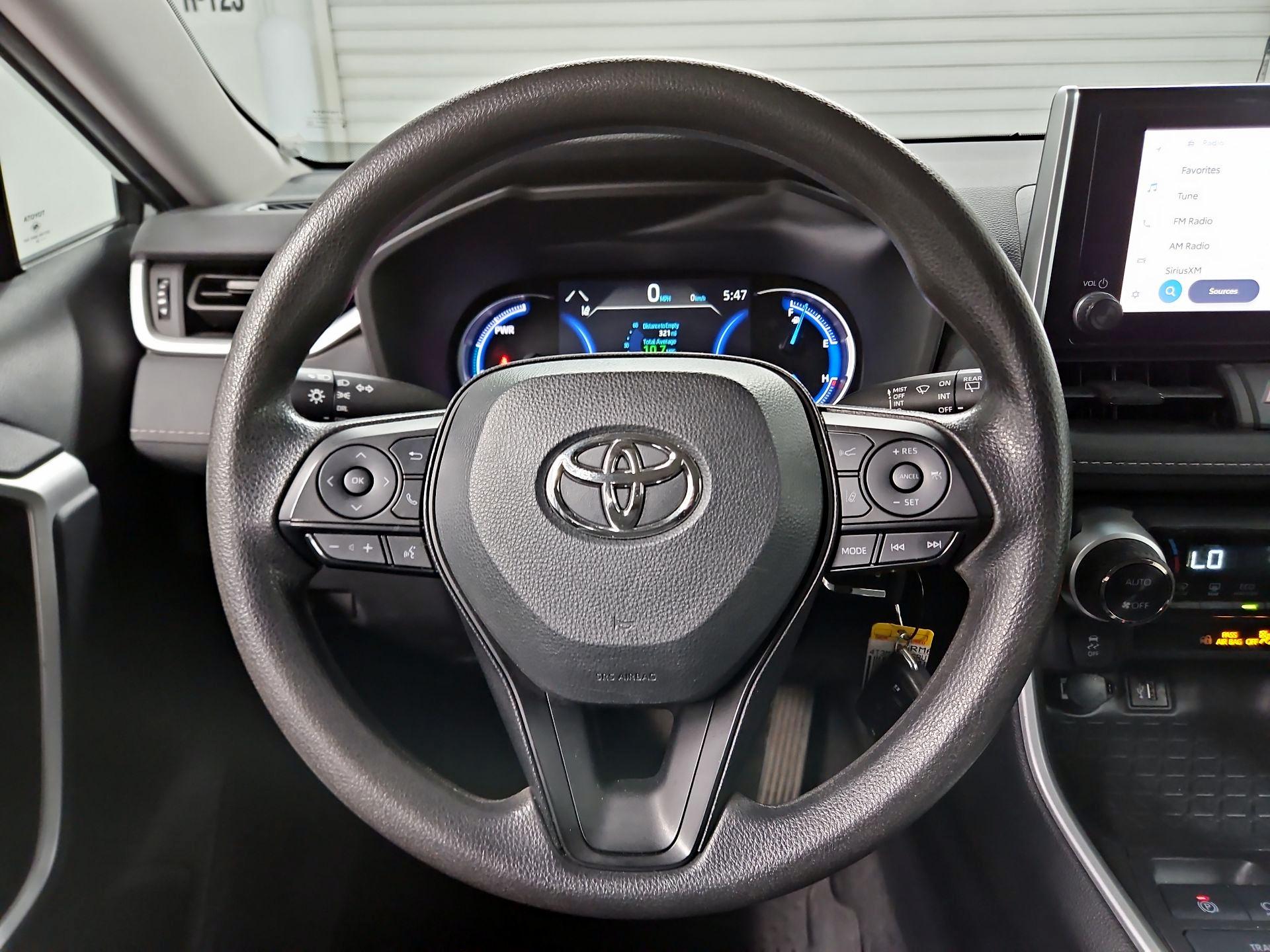 Thumbnail: 2024 Toyota RAV4 - 10